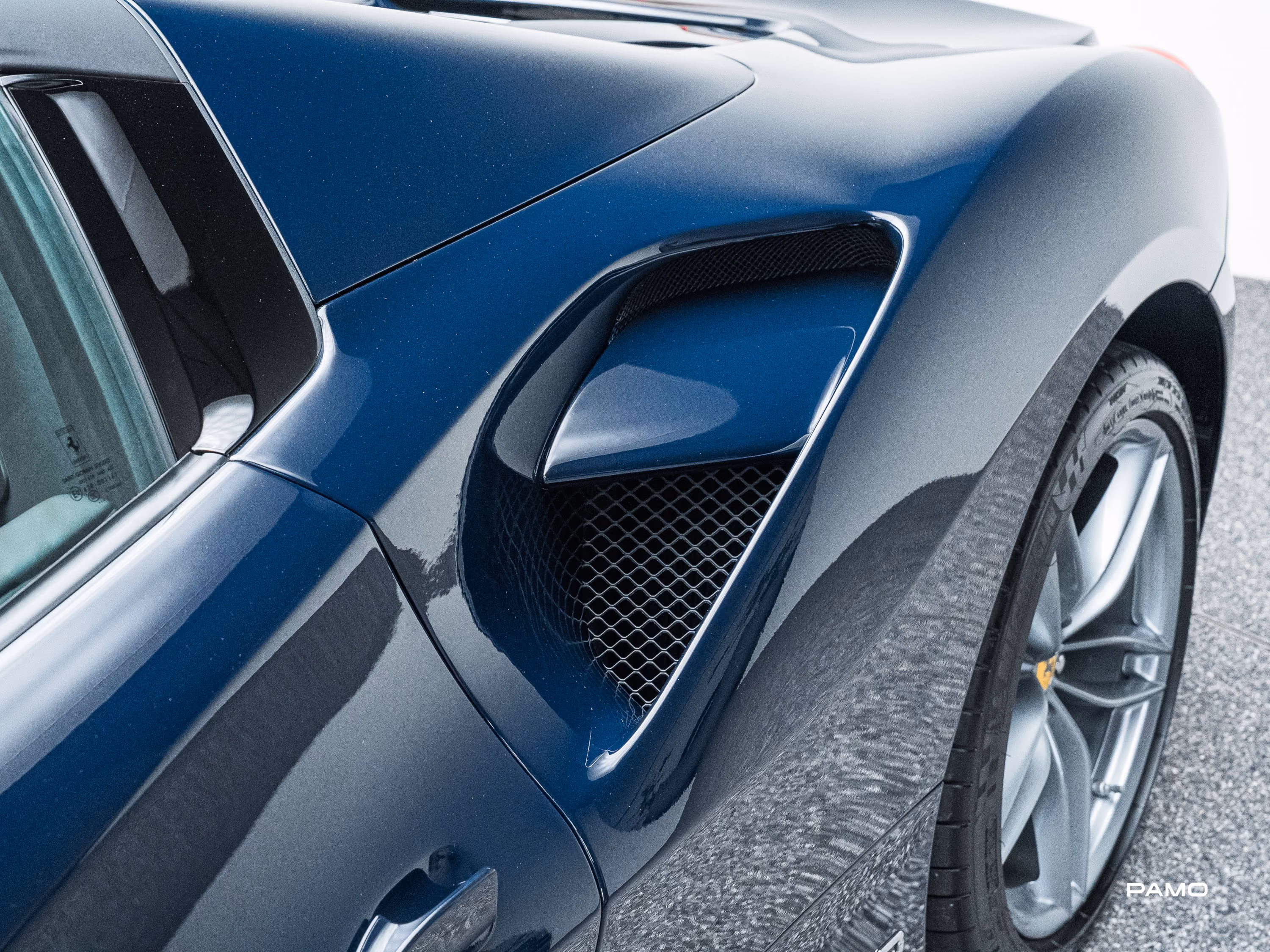 1502_Ferrari_488_Spider-23.jpg
