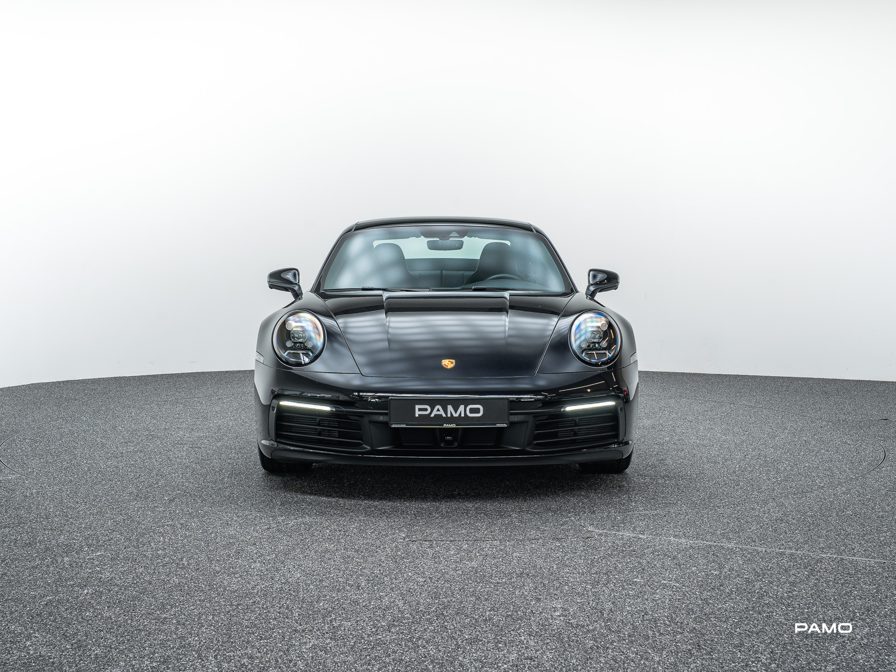 1504_Porsche_992_Carrera-2.jpg