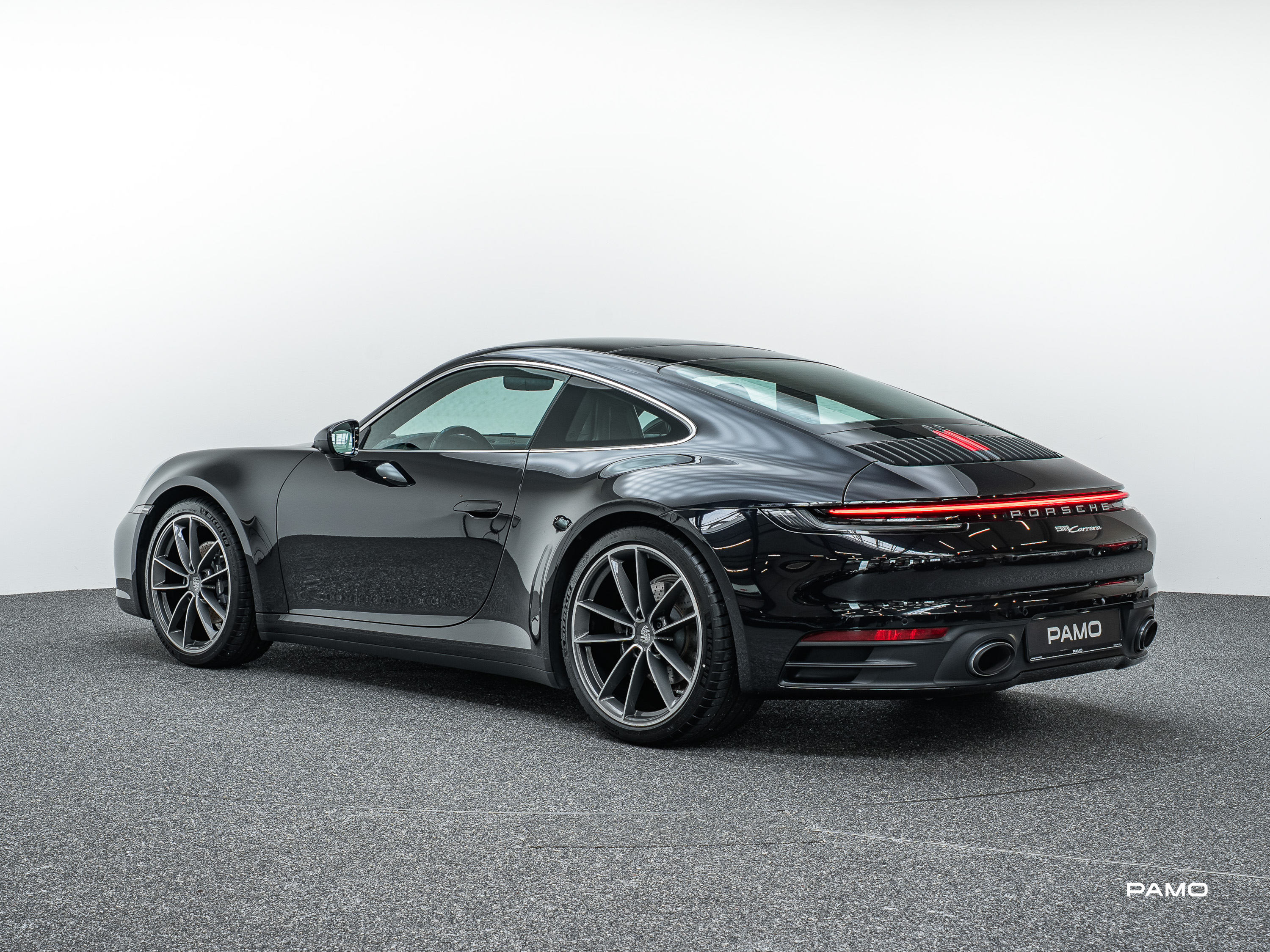 1504_Porsche_992_Carrera-5.jpg