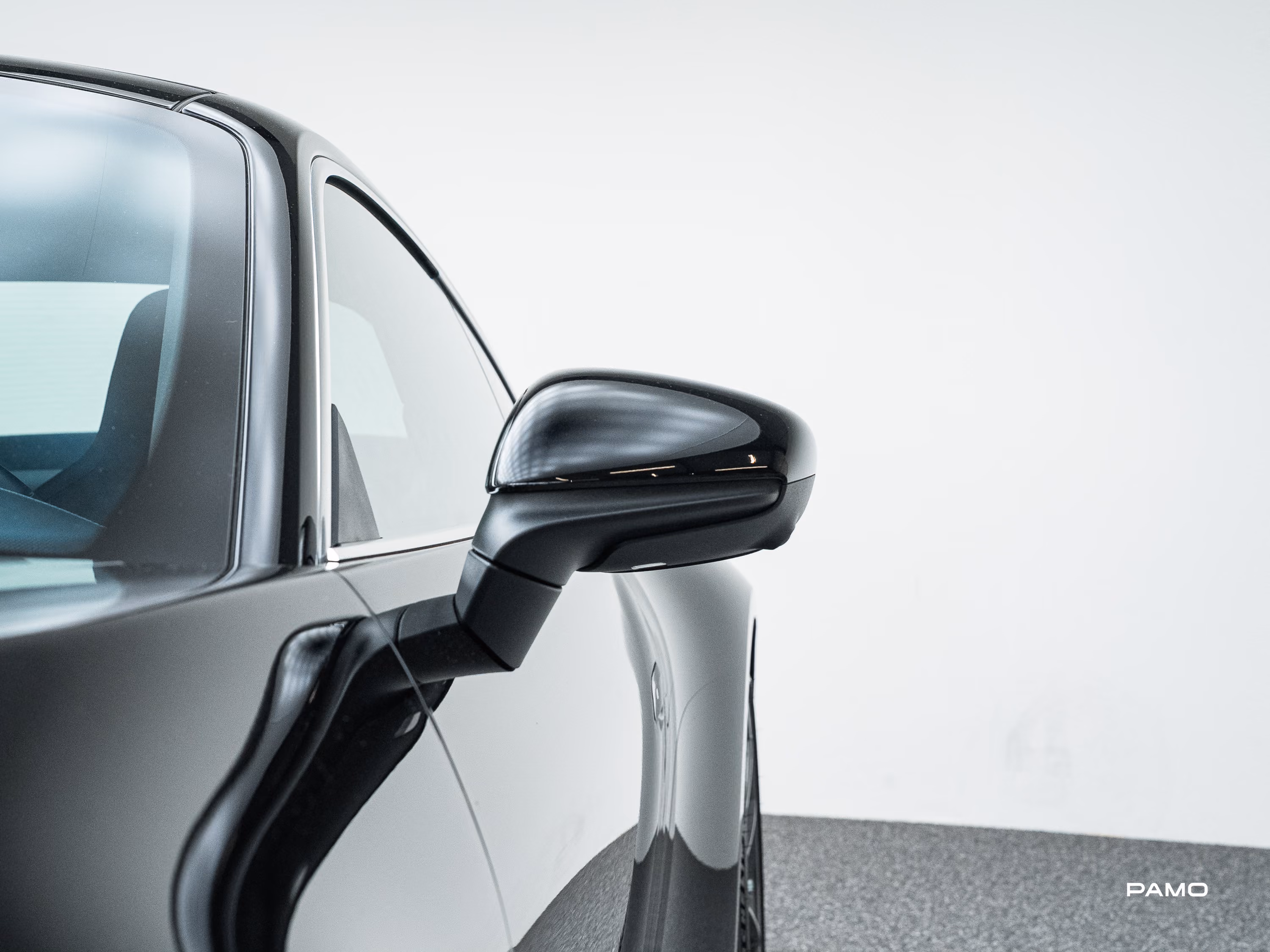 1504_Porsche_992_Carrera-13.jpg