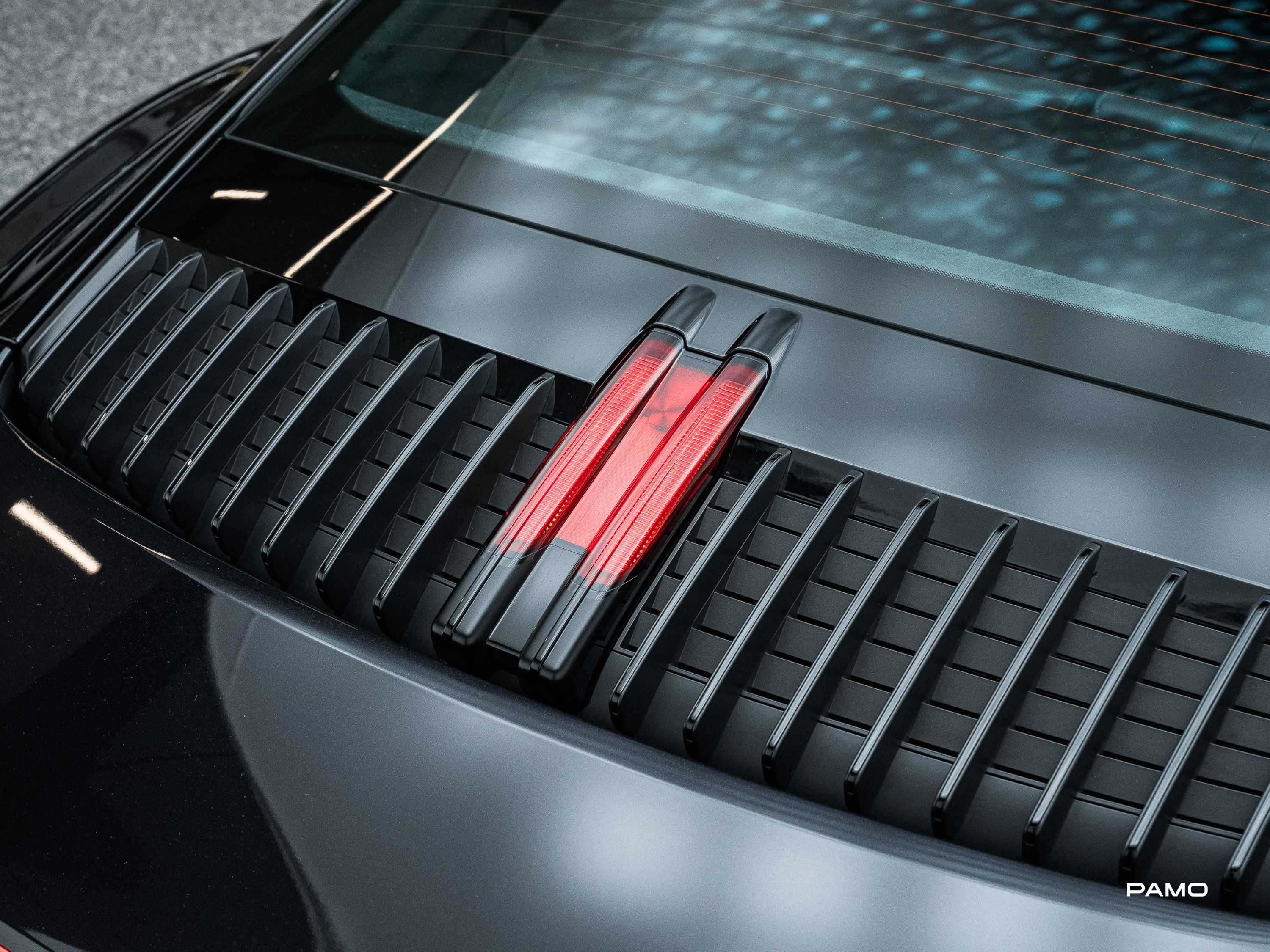 1504_Porsche_992_Carrera-21.jpg