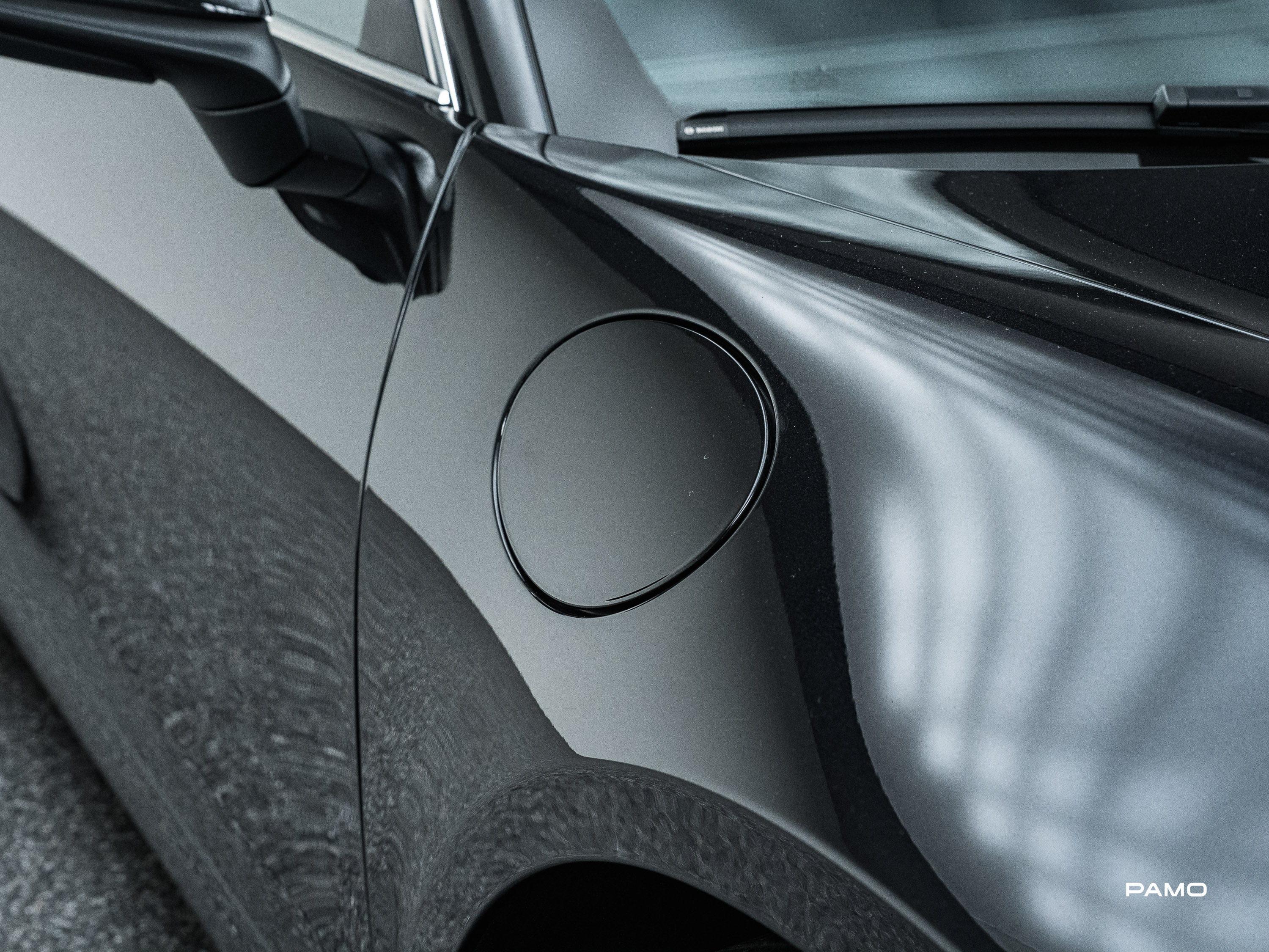 1504_Porsche_992_Carrera-22.jpg