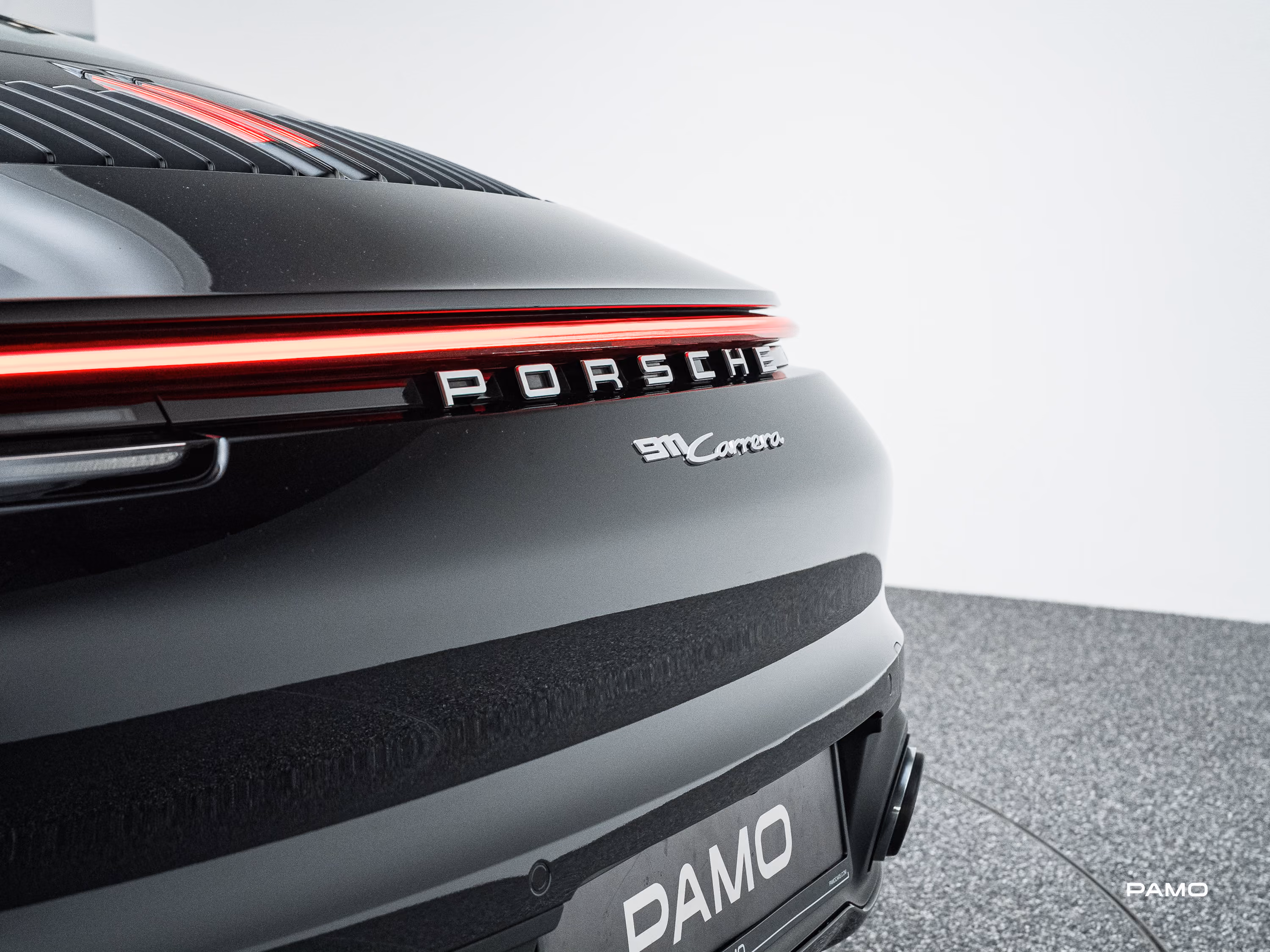 1504_Porsche_992_Carrera-23.jpg