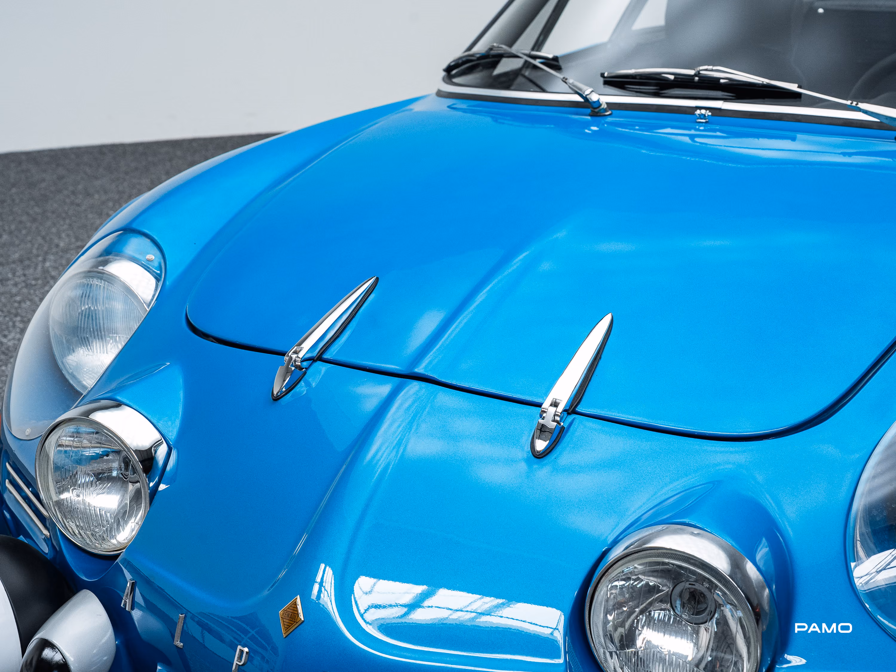 1376_Alpine_A110-9.jpg