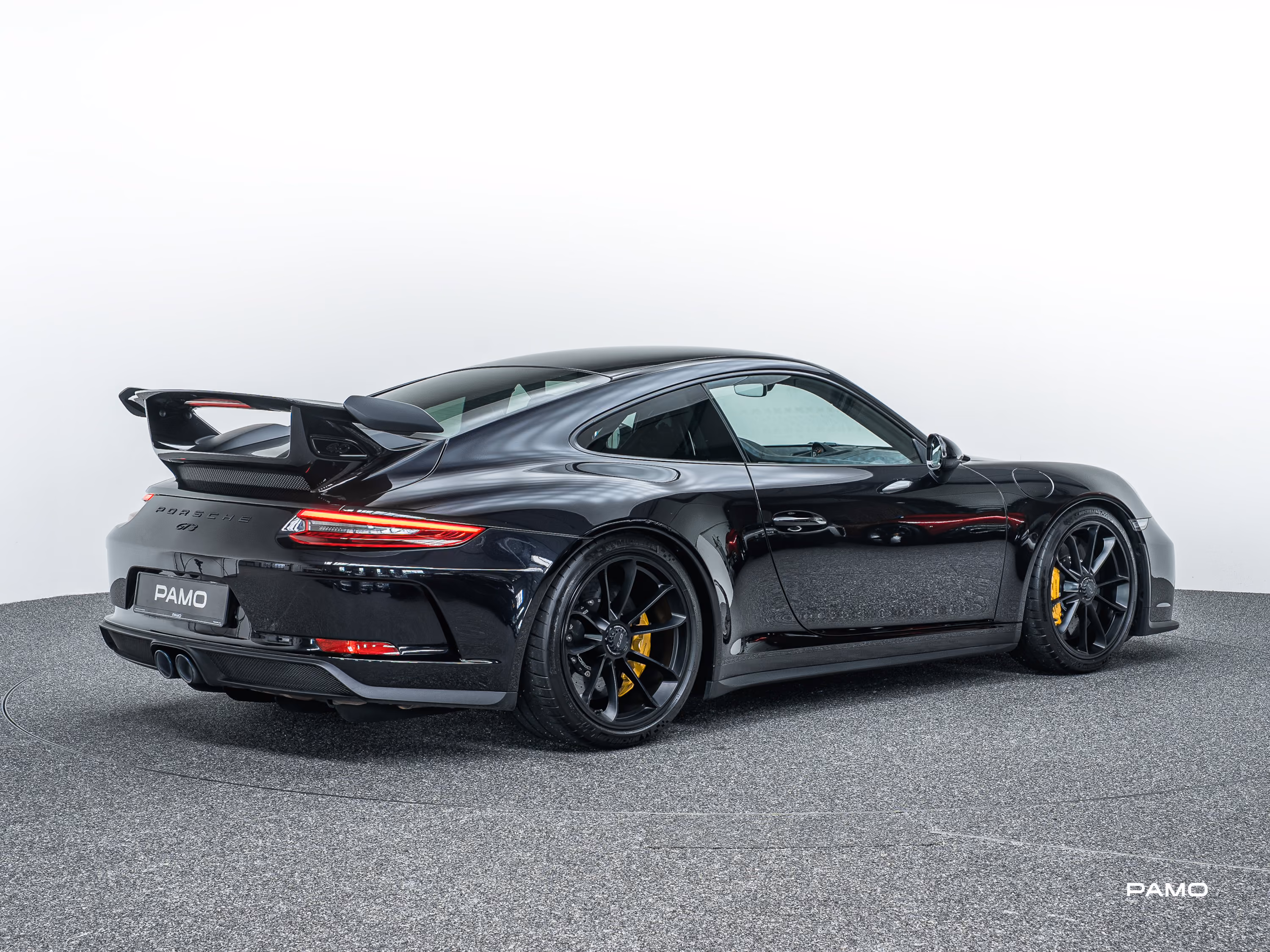 1500_Porsche_991.2_GT3-7.jpg
