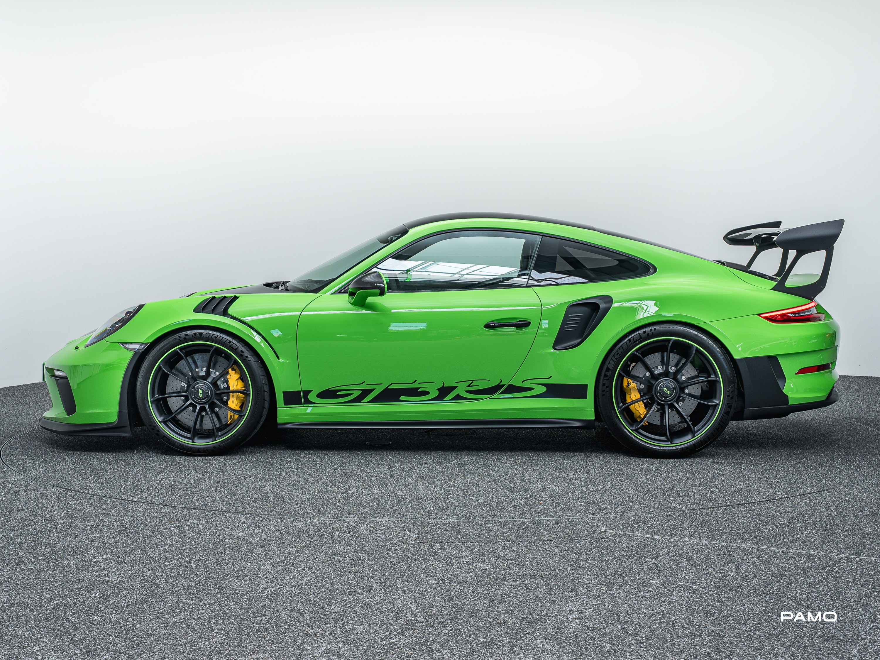 895_Porsche_991.2_GT3RS-3.jpg