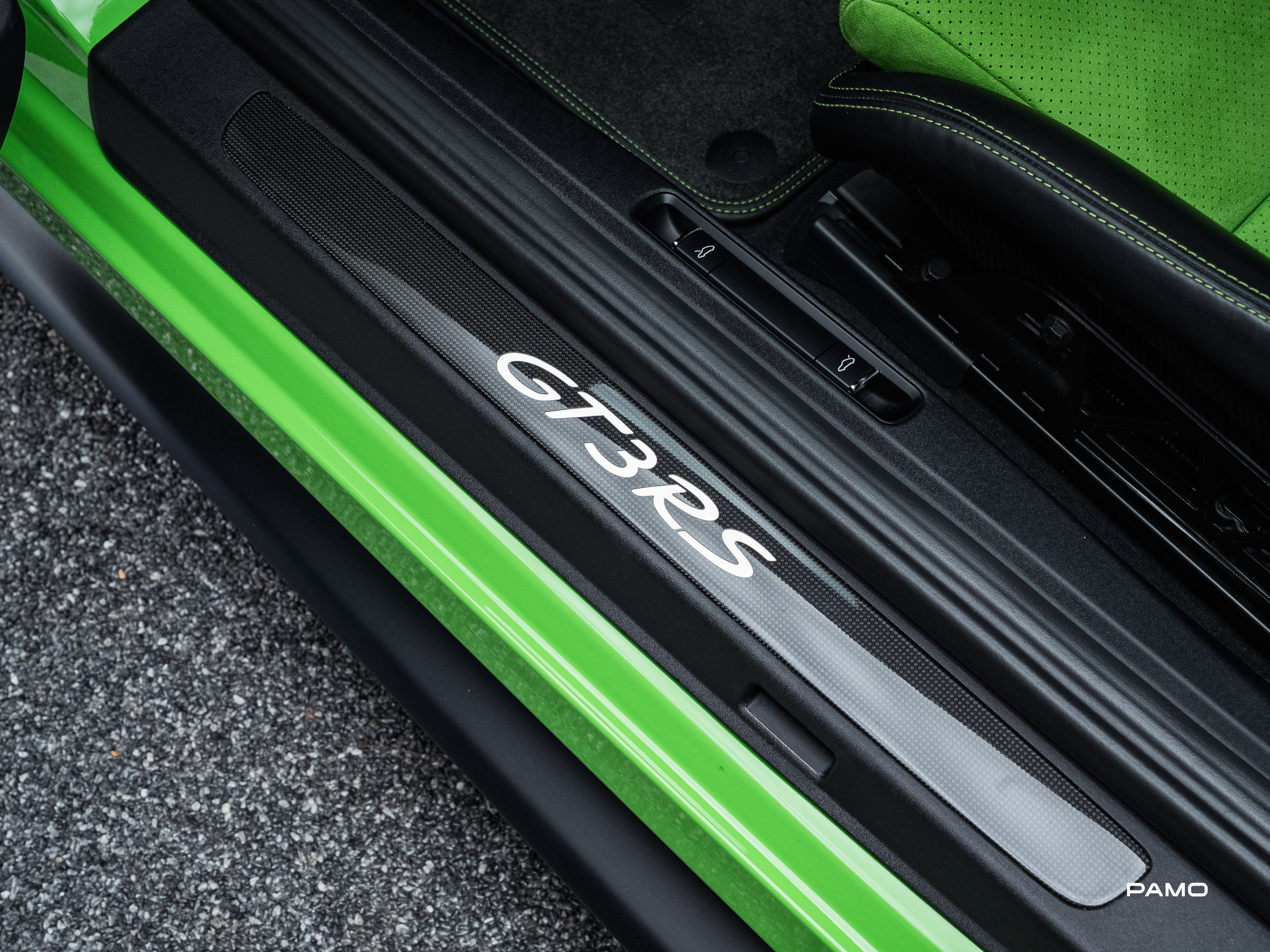 895_Porsche_991.2_GT3RS-18.jpg