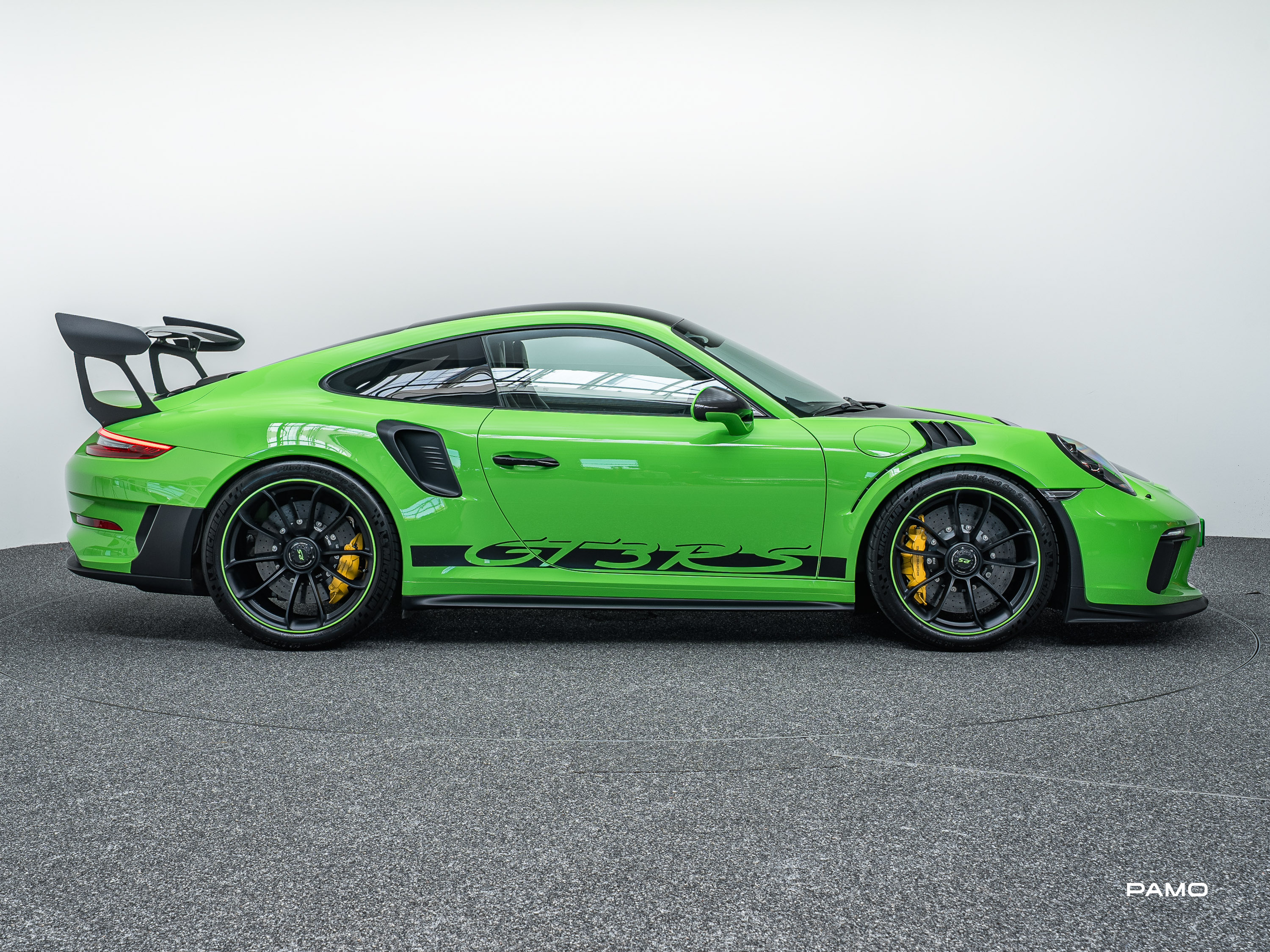 895_Porsche_991.2_GT3RS-7.jpg