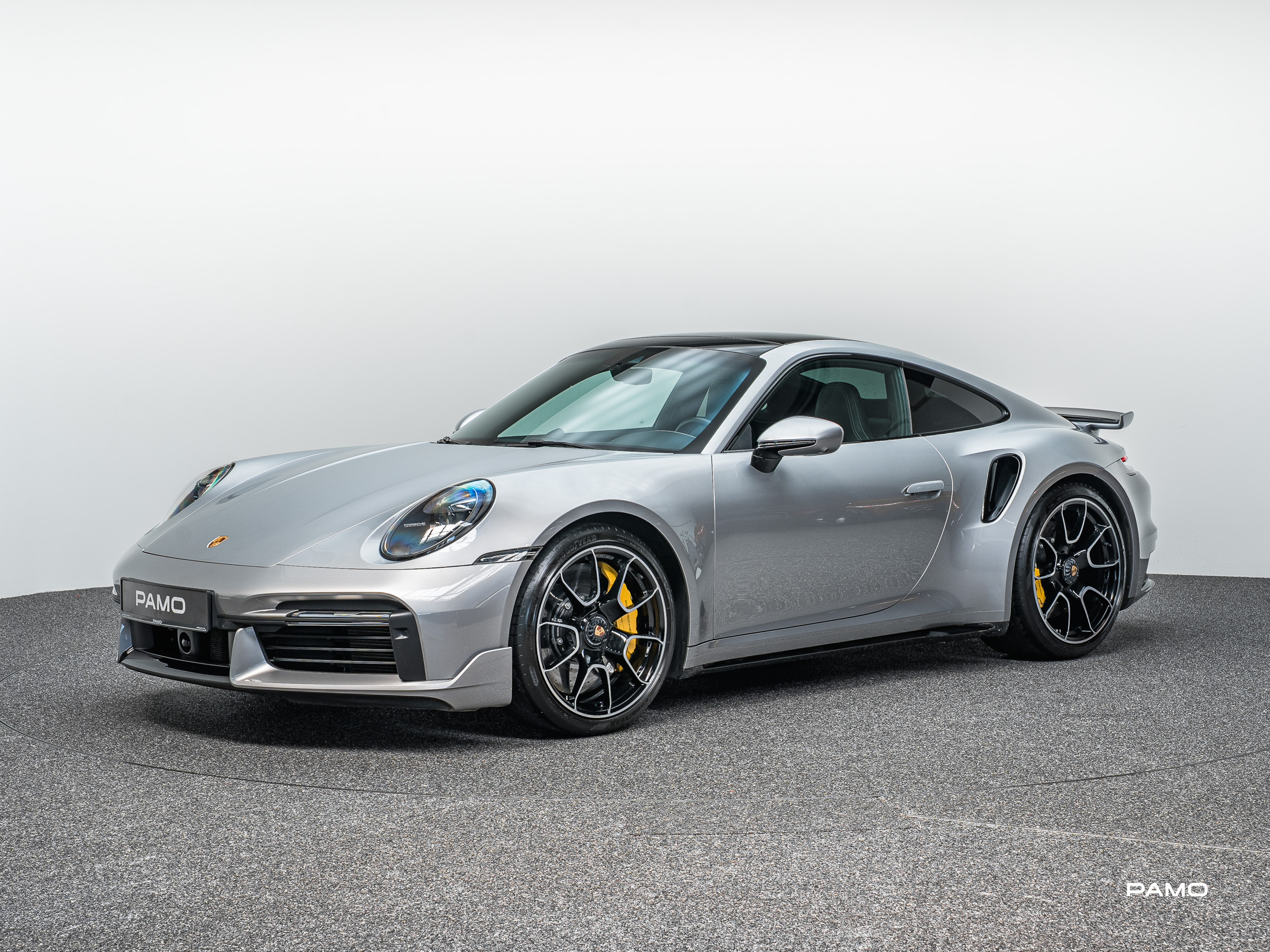 1503_Porsche_992_Turbo_S_Cabrio-2.jpg