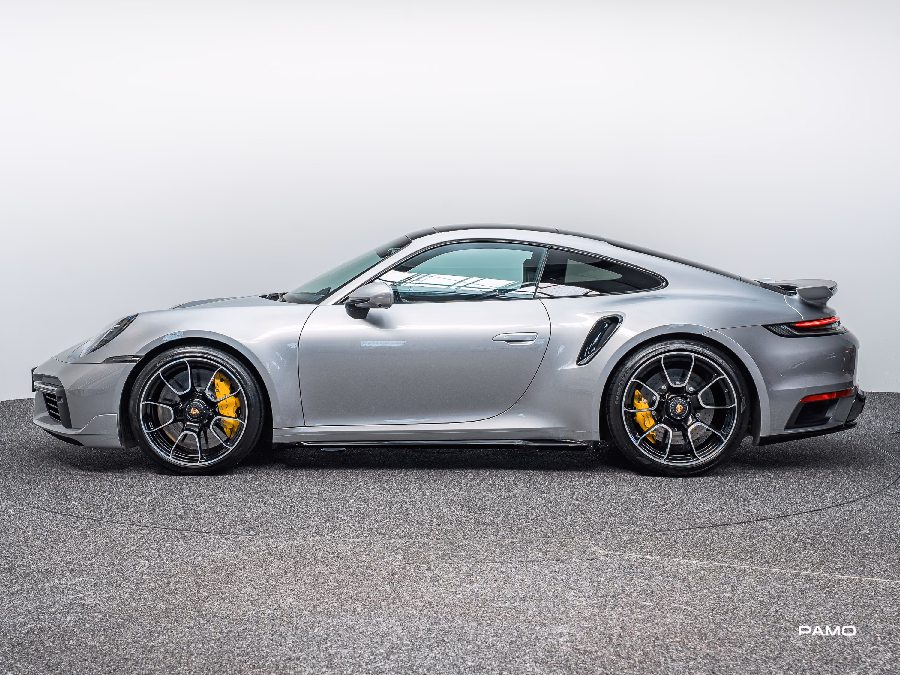 1503_Porsche_992_Turbo_S_Cabrio-3.jpg
