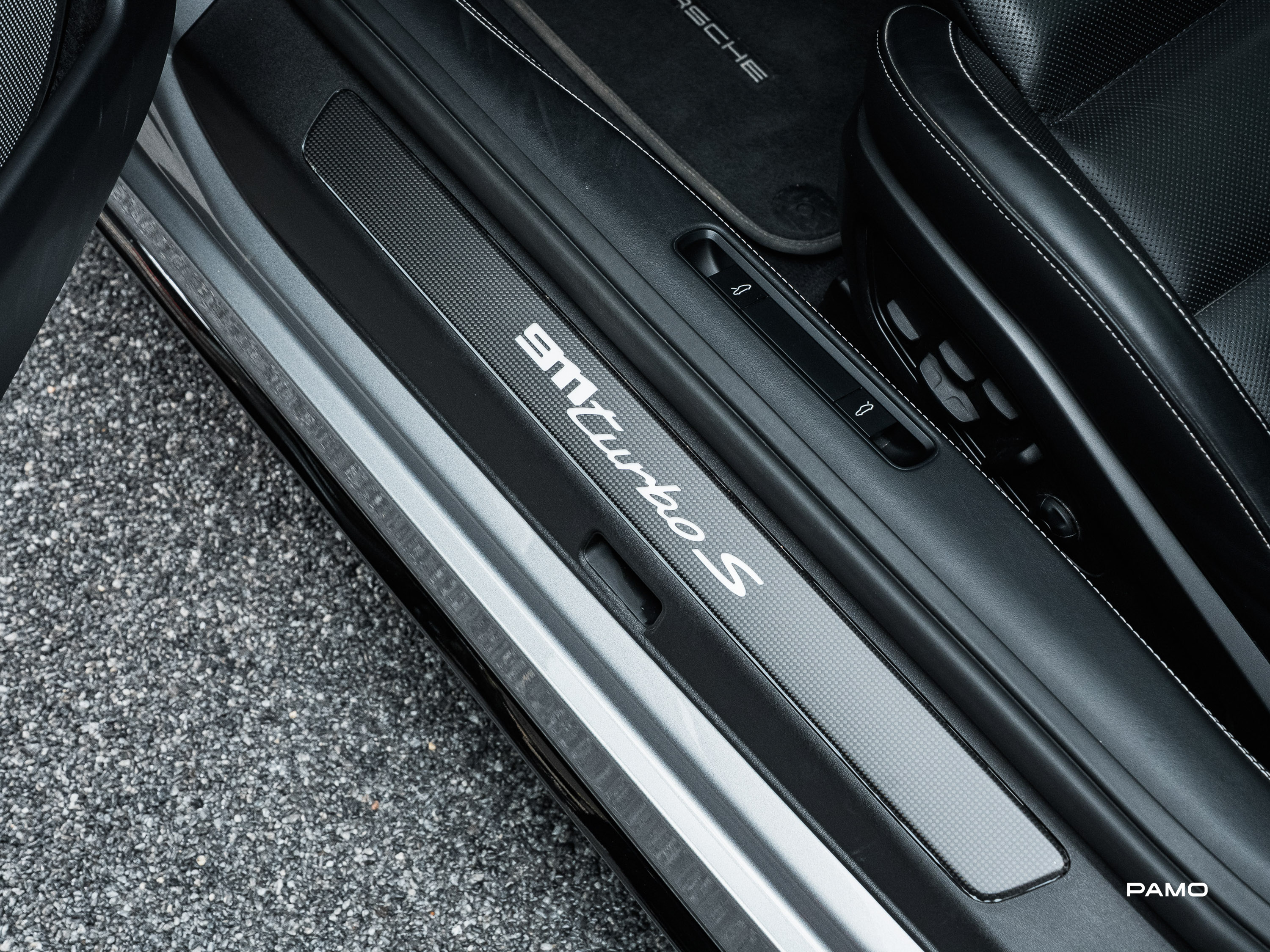 1503_Porsche_992_Turbo_S_Cabrio-15.jpg