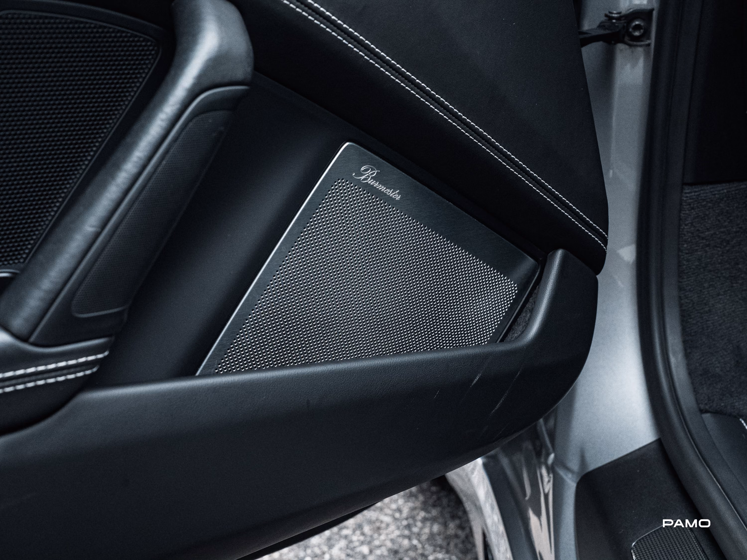 1503_Porsche_992_Turbo_S_Cabrio-16.jpg