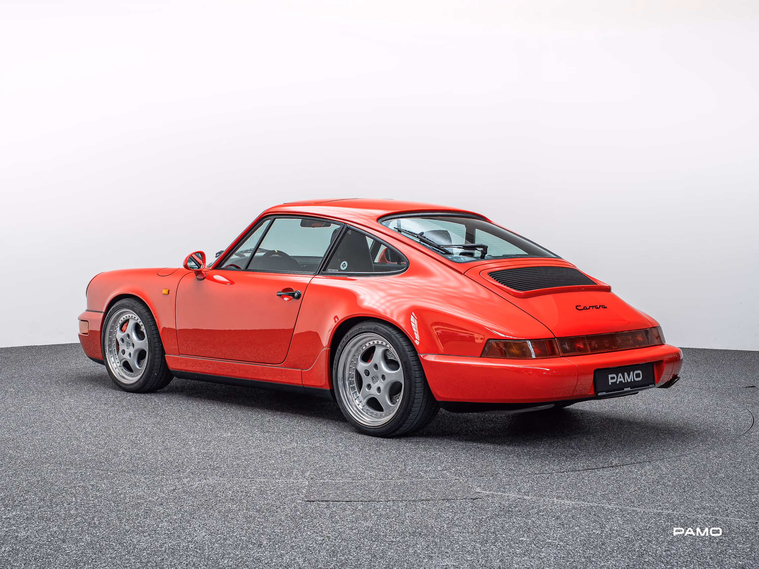 1511_Porsche_964_C2-5.jpg