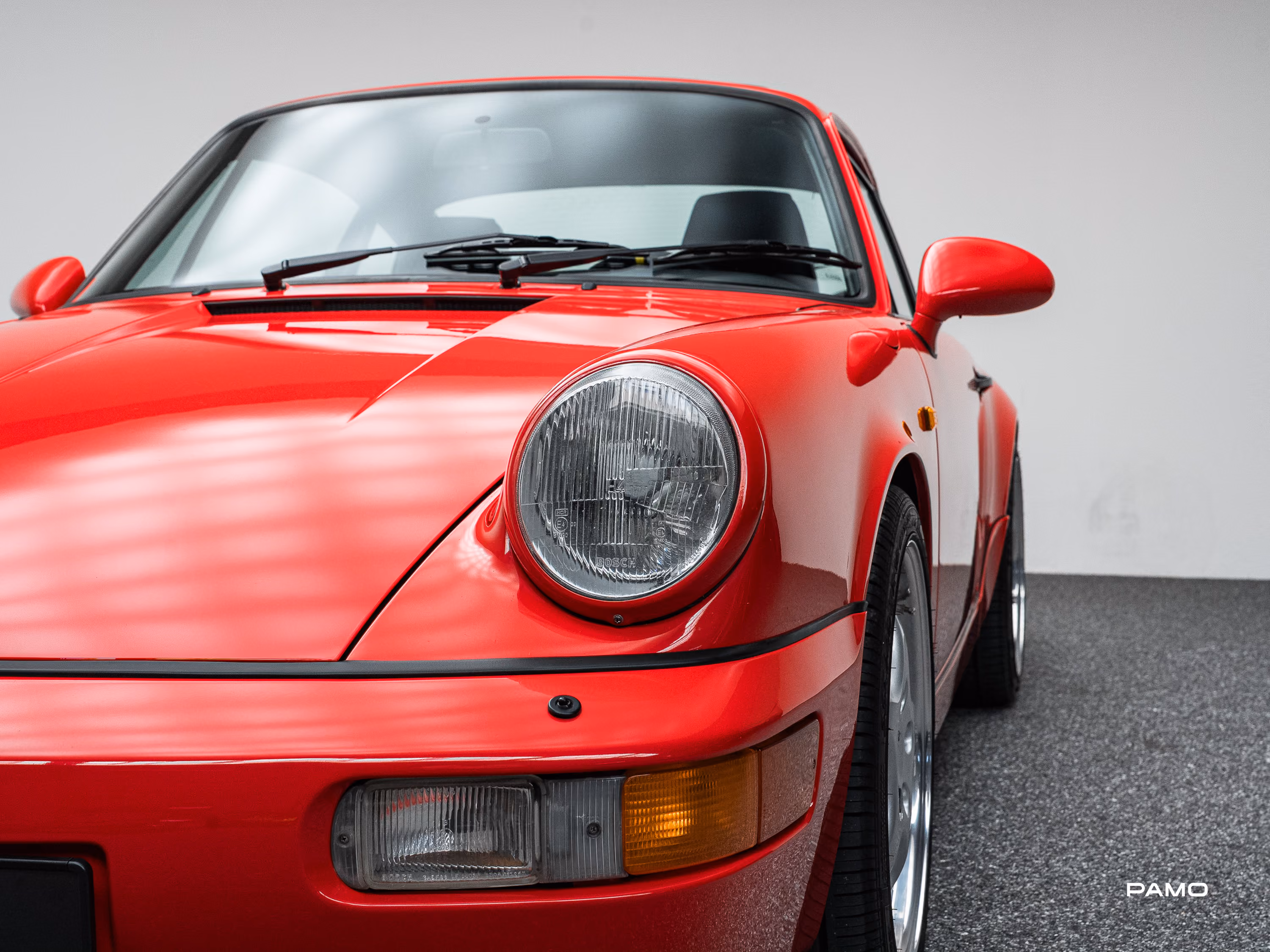 1511_Porsche_964_C2-10.jpg