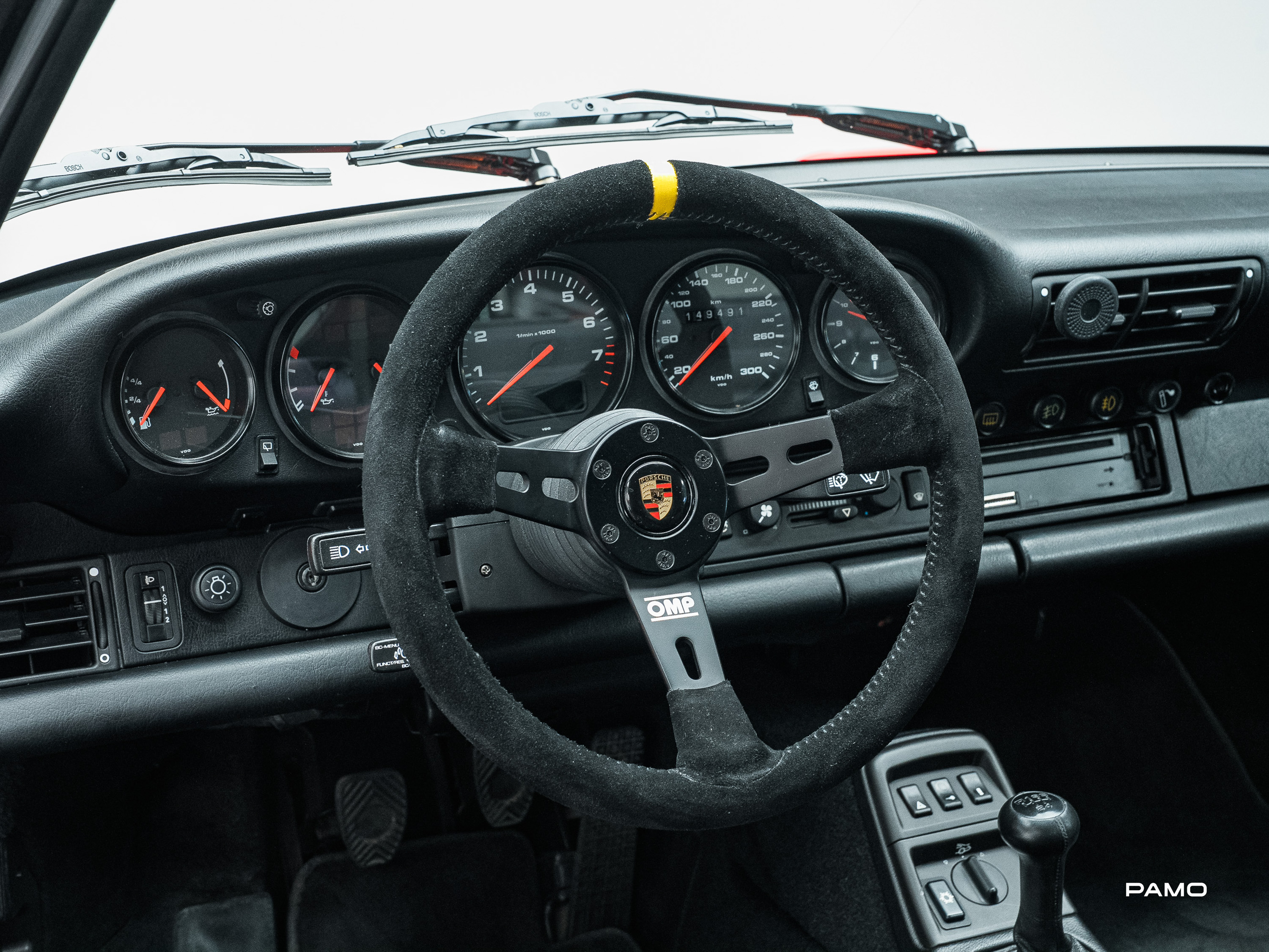1511_Porsche_964_C2-28.jpg