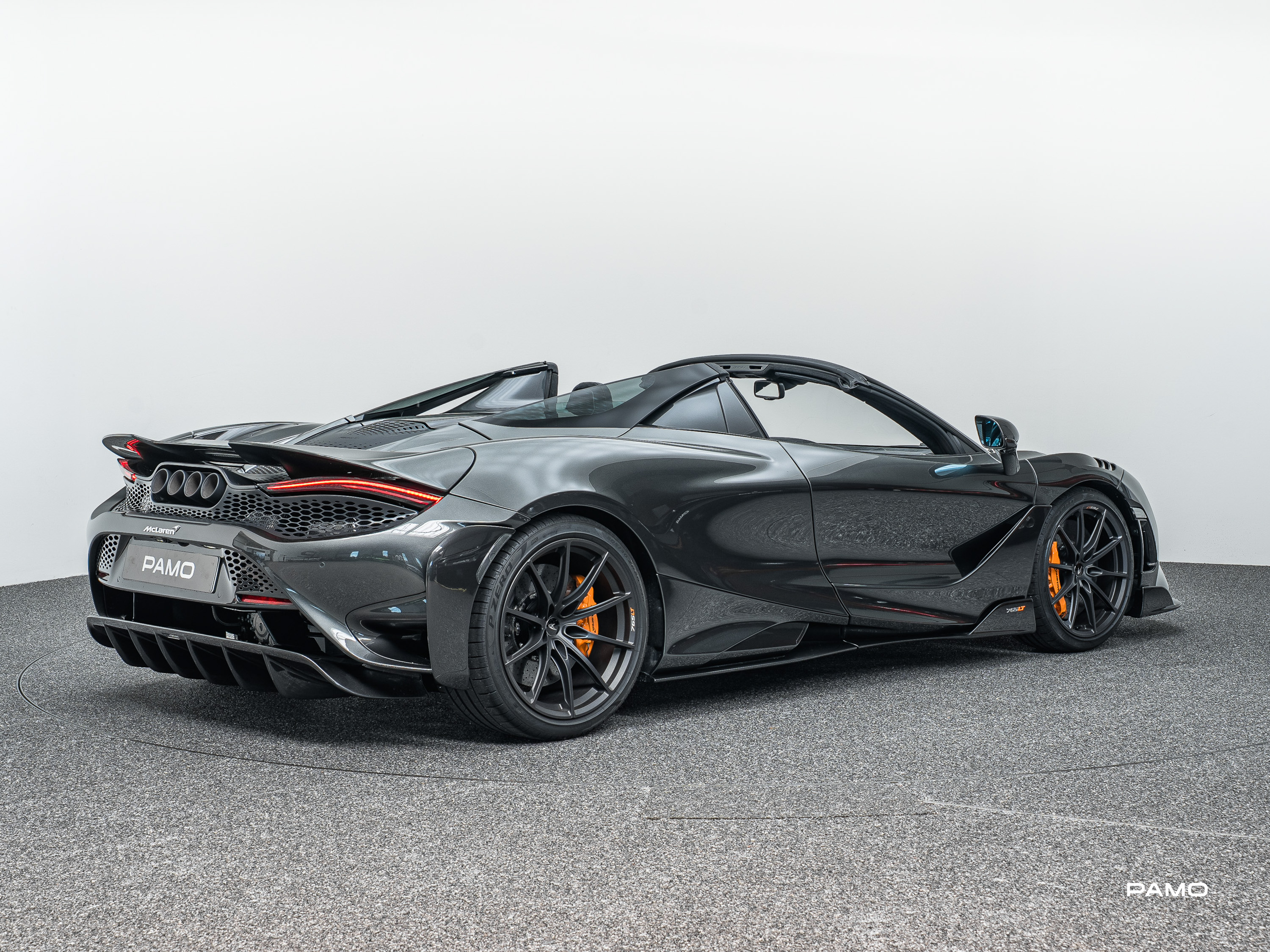 1505_McLaren_675LT-13.jpg