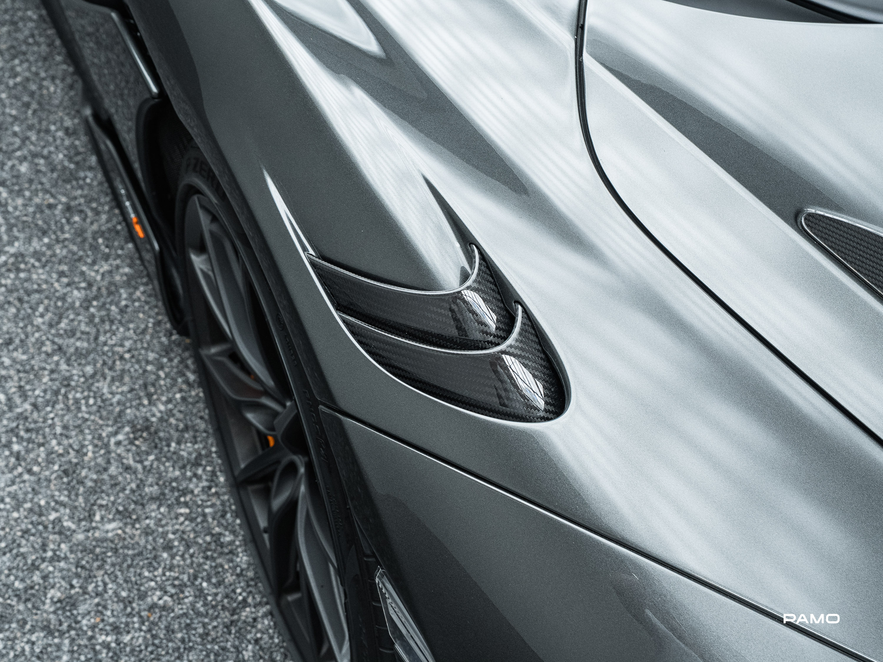 1505_McLaren_675LT-30.jpg