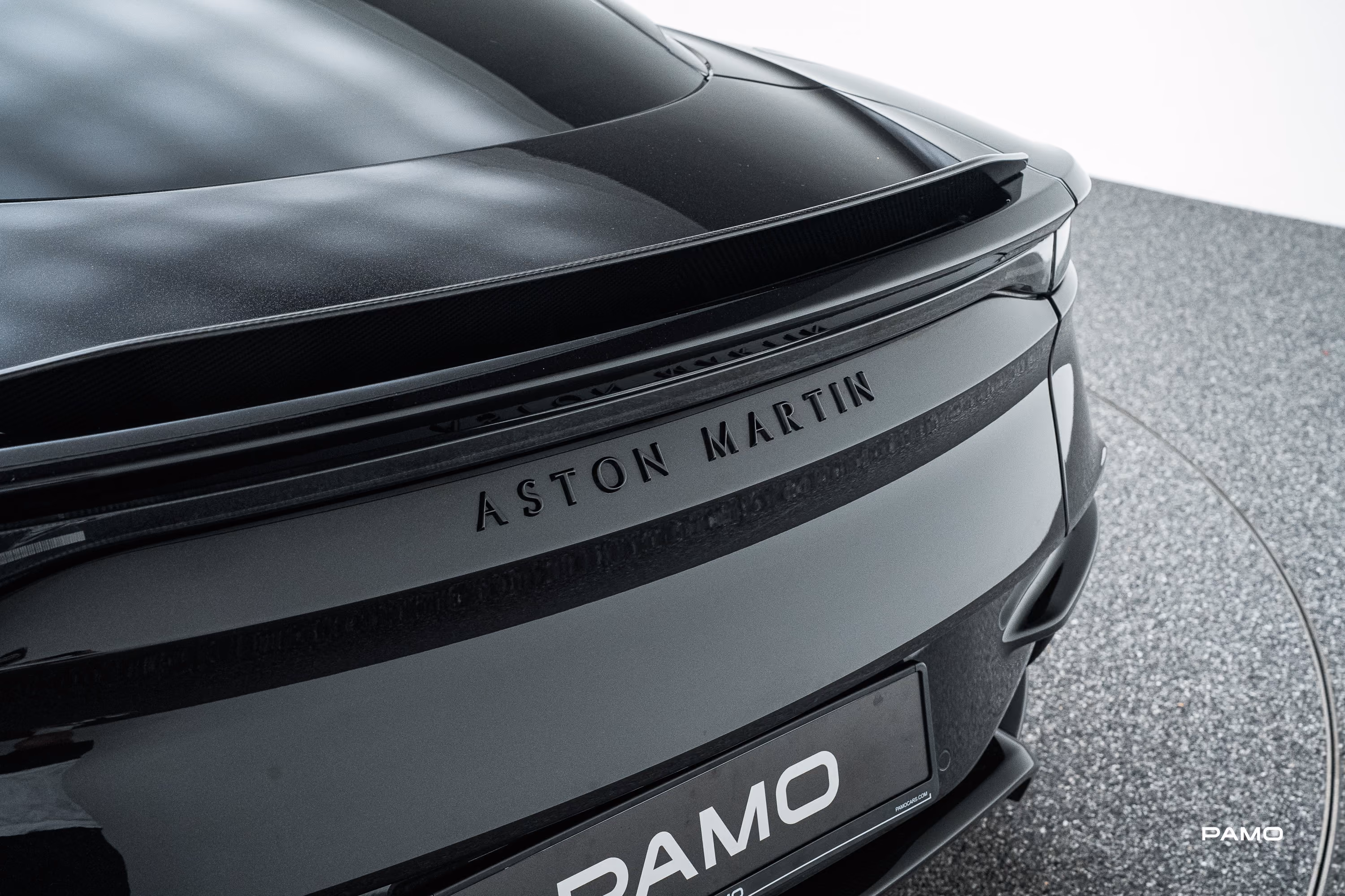 1506_Aston_Martin_DBS-18.jpg