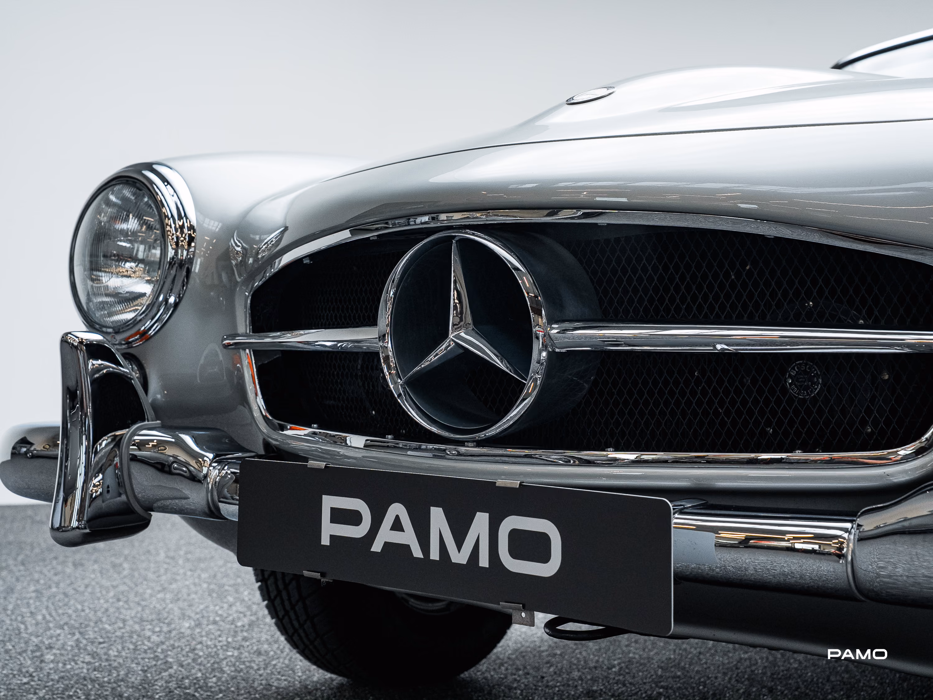 1162_Mercedes_Benz_190_SL-11.jpg