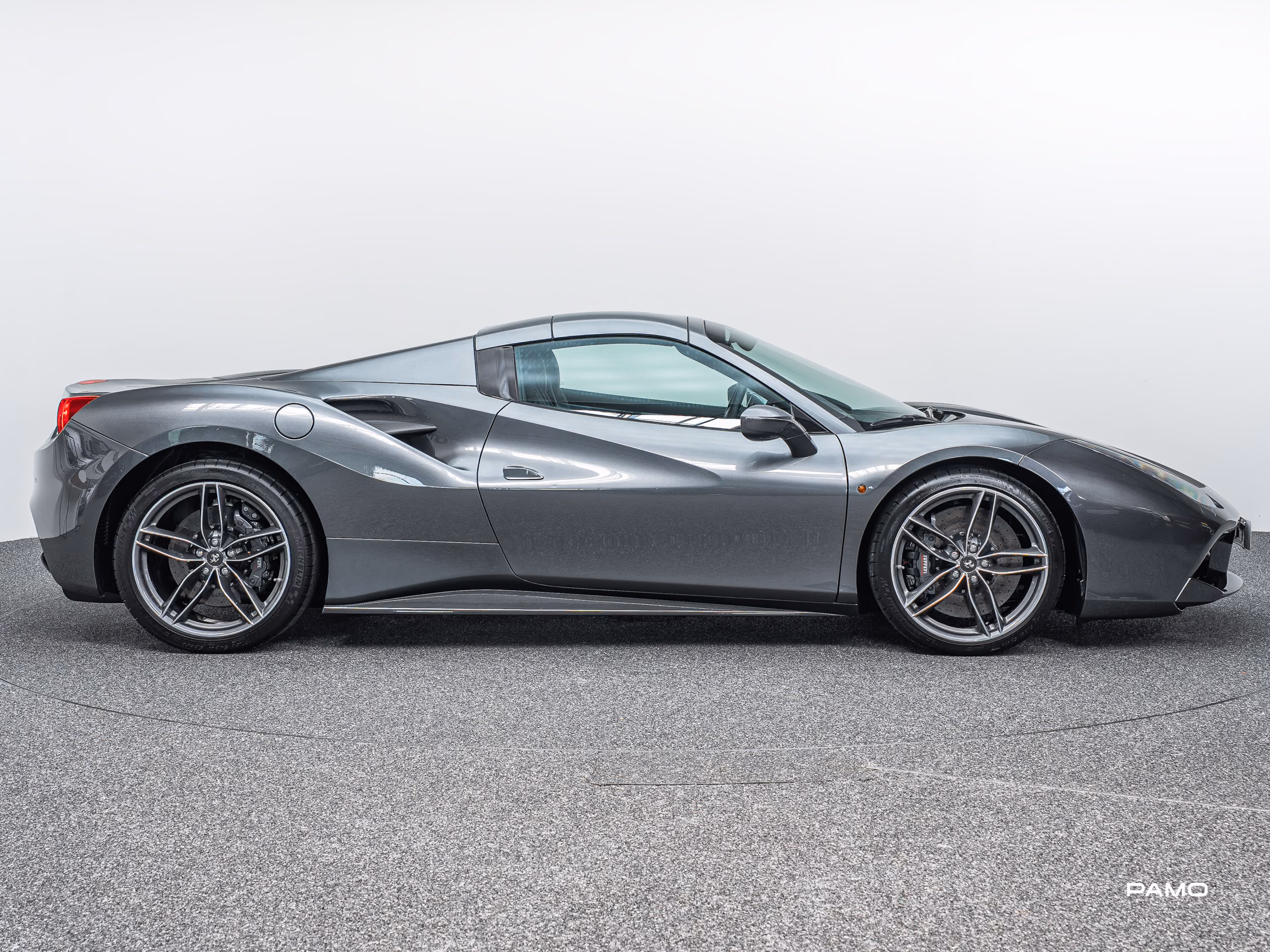 1222_Ferrari 488 Spider-8.jpg