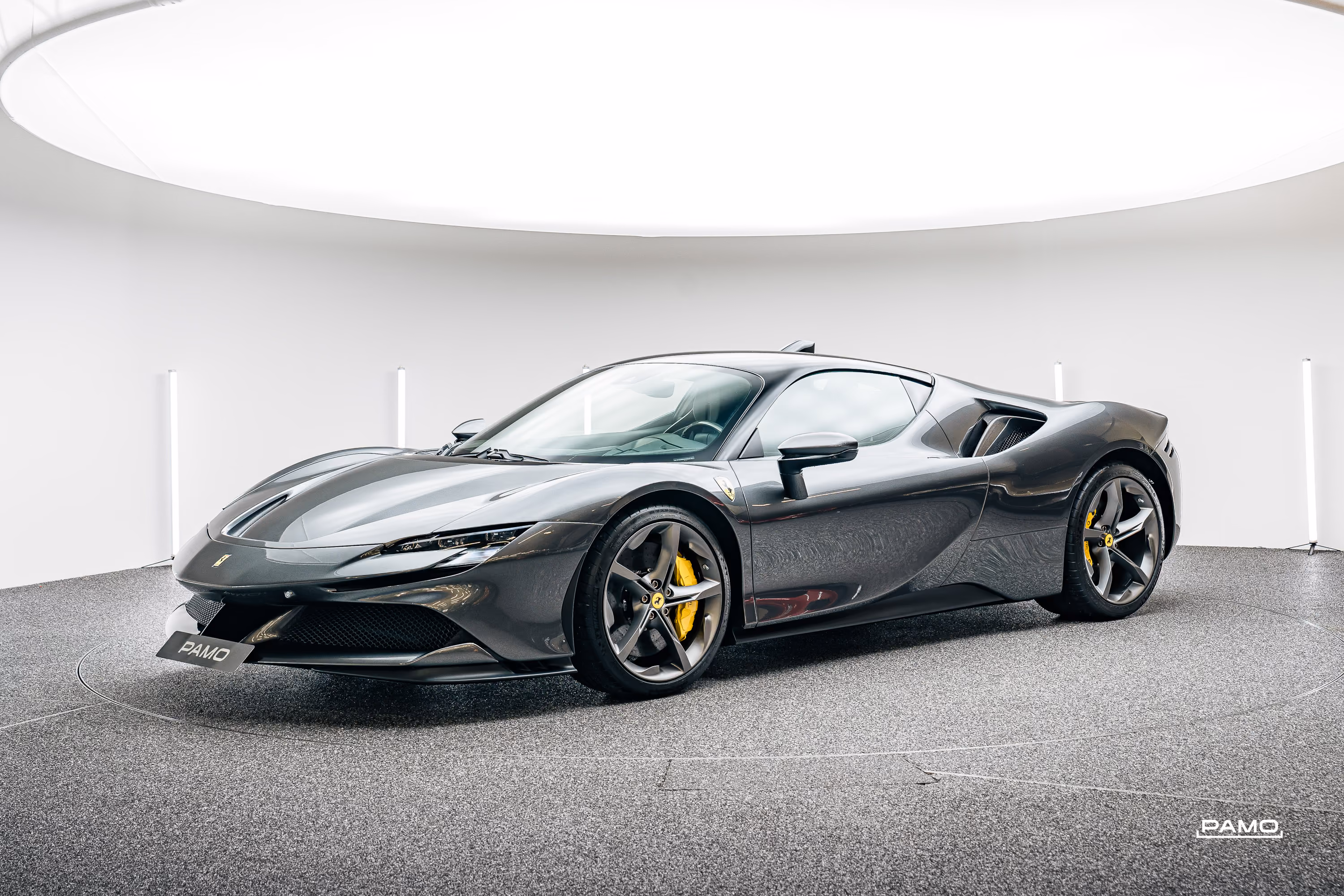 767_Ferrari_SF90_Stradale_grey-2.jpg