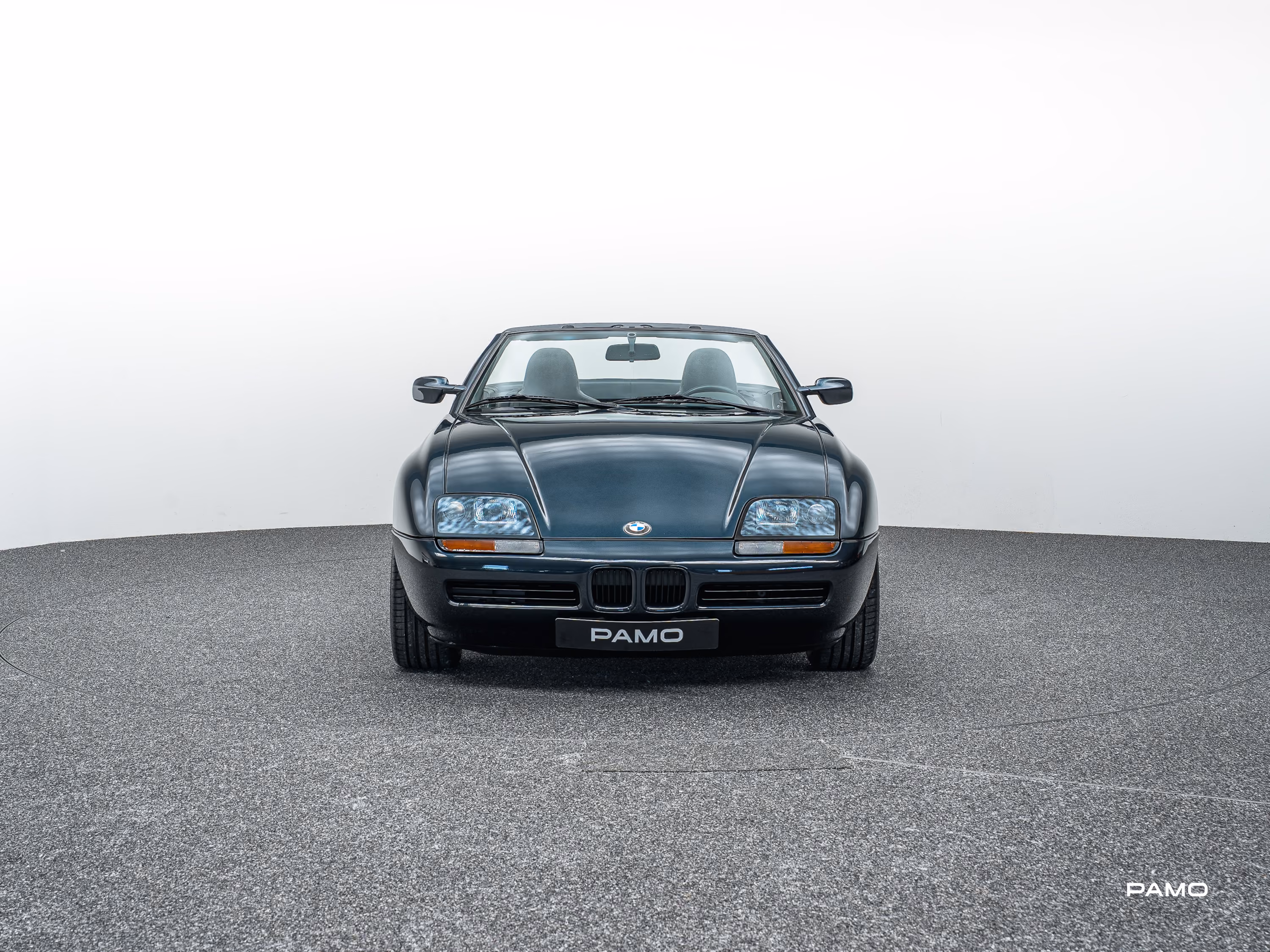 1561_BMW_Z1-2.jpg