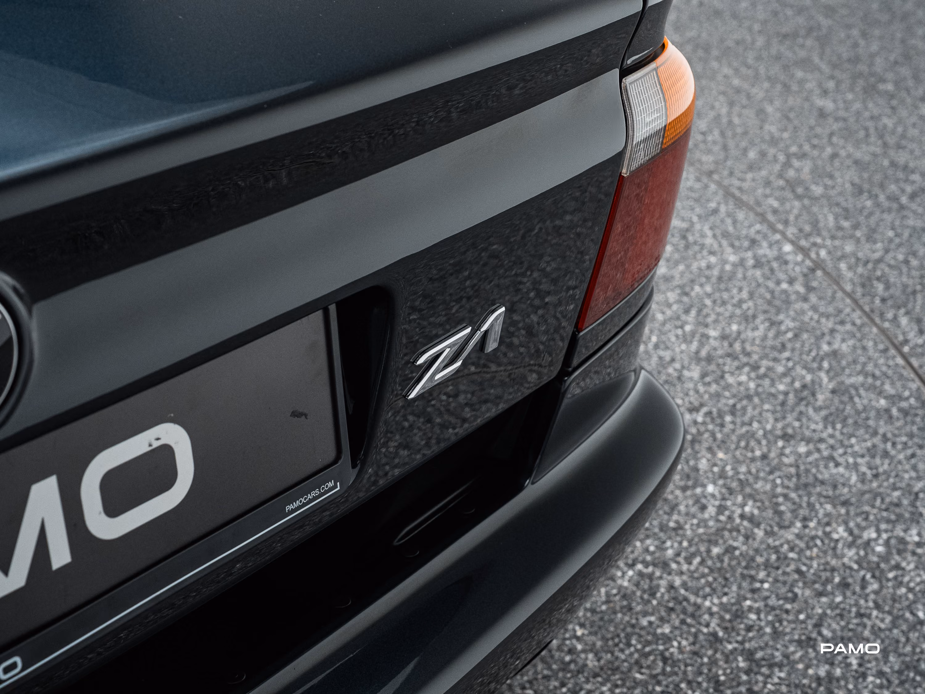 1561_BMW_Z1-17.jpg
