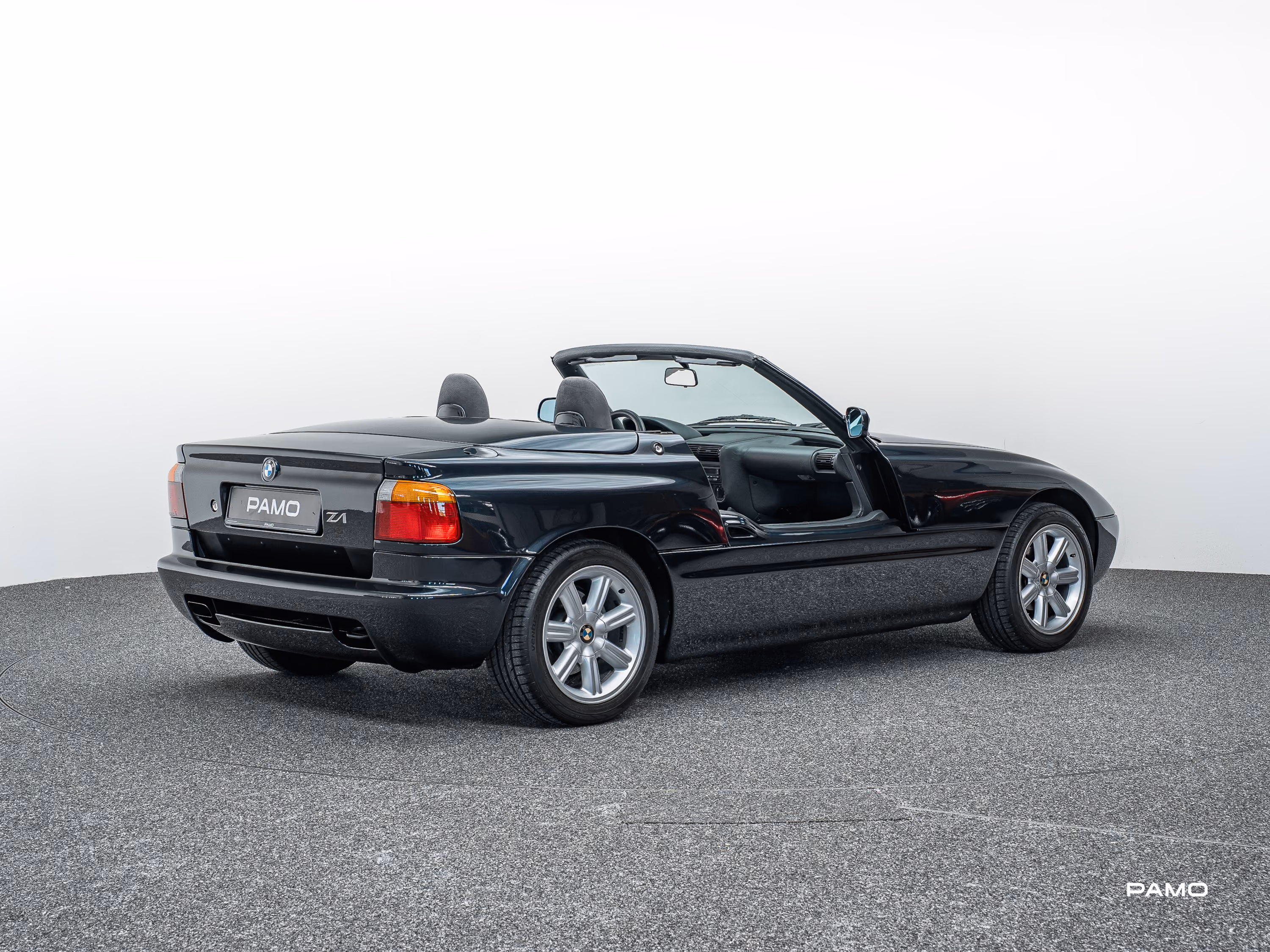 1561_BMW_Z1-6.jpg