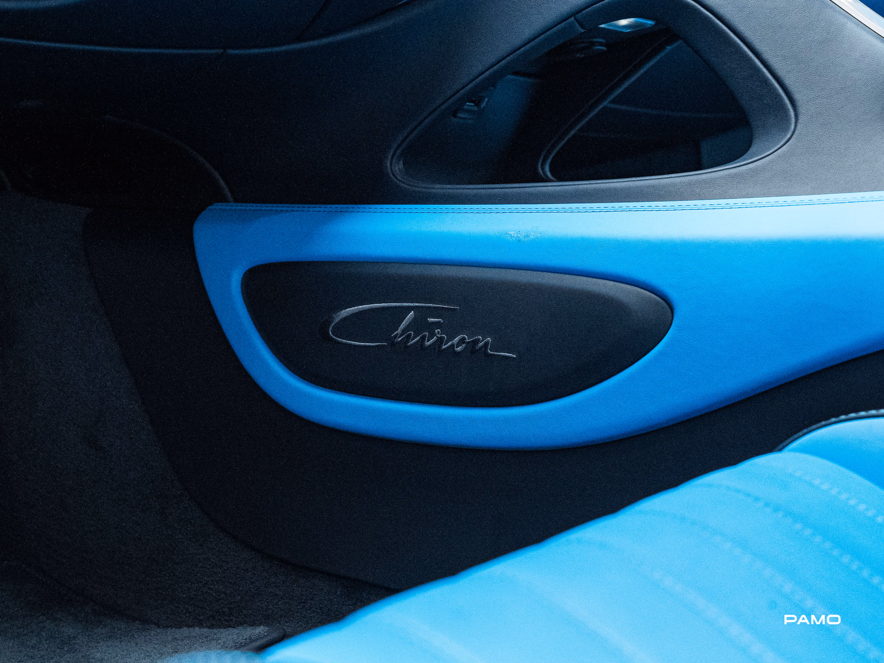 1567_Bugatti_Chiron_blue-13.jpg