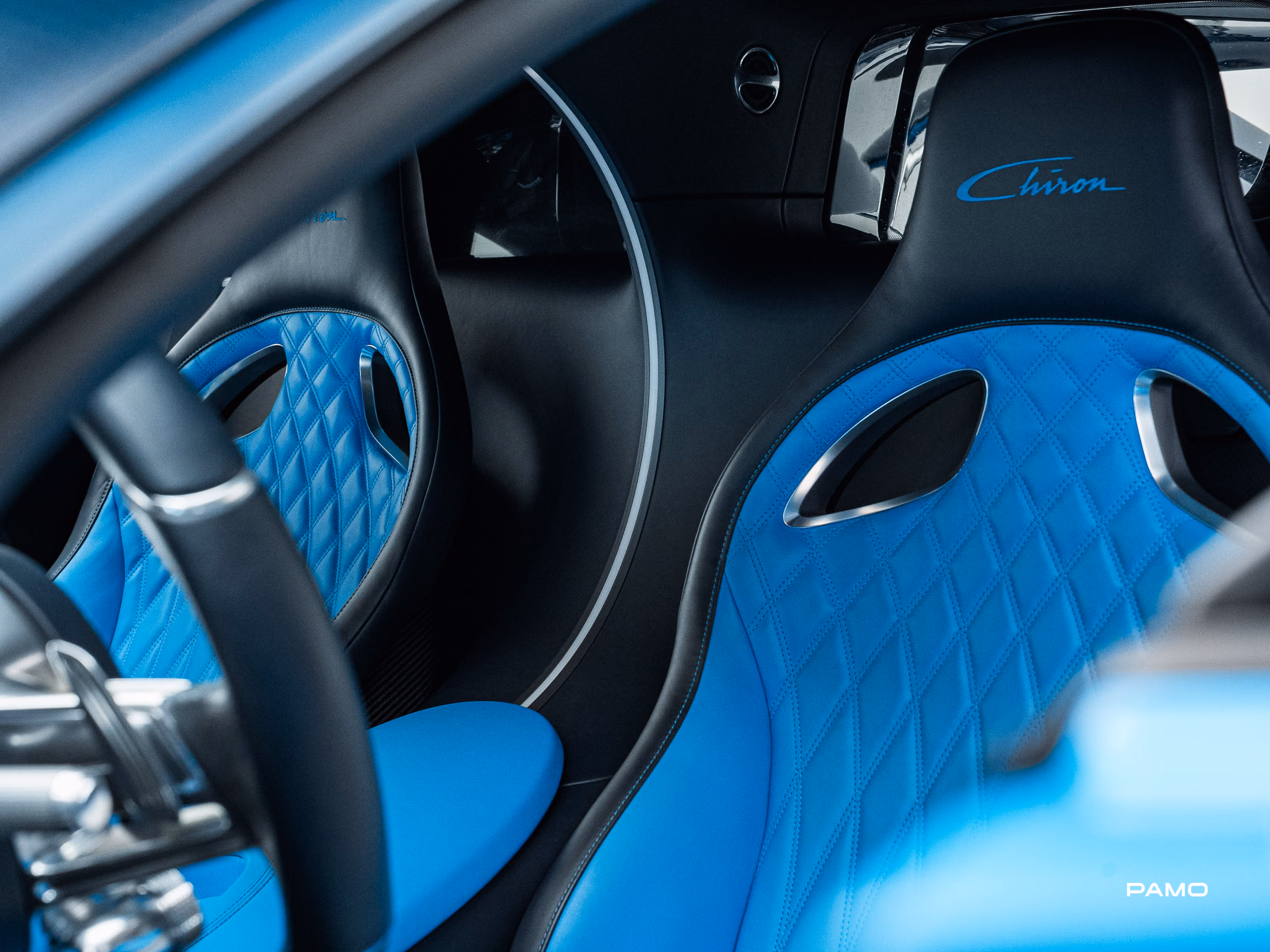 1567_Bugatti_Chiron_blue-31.jpg