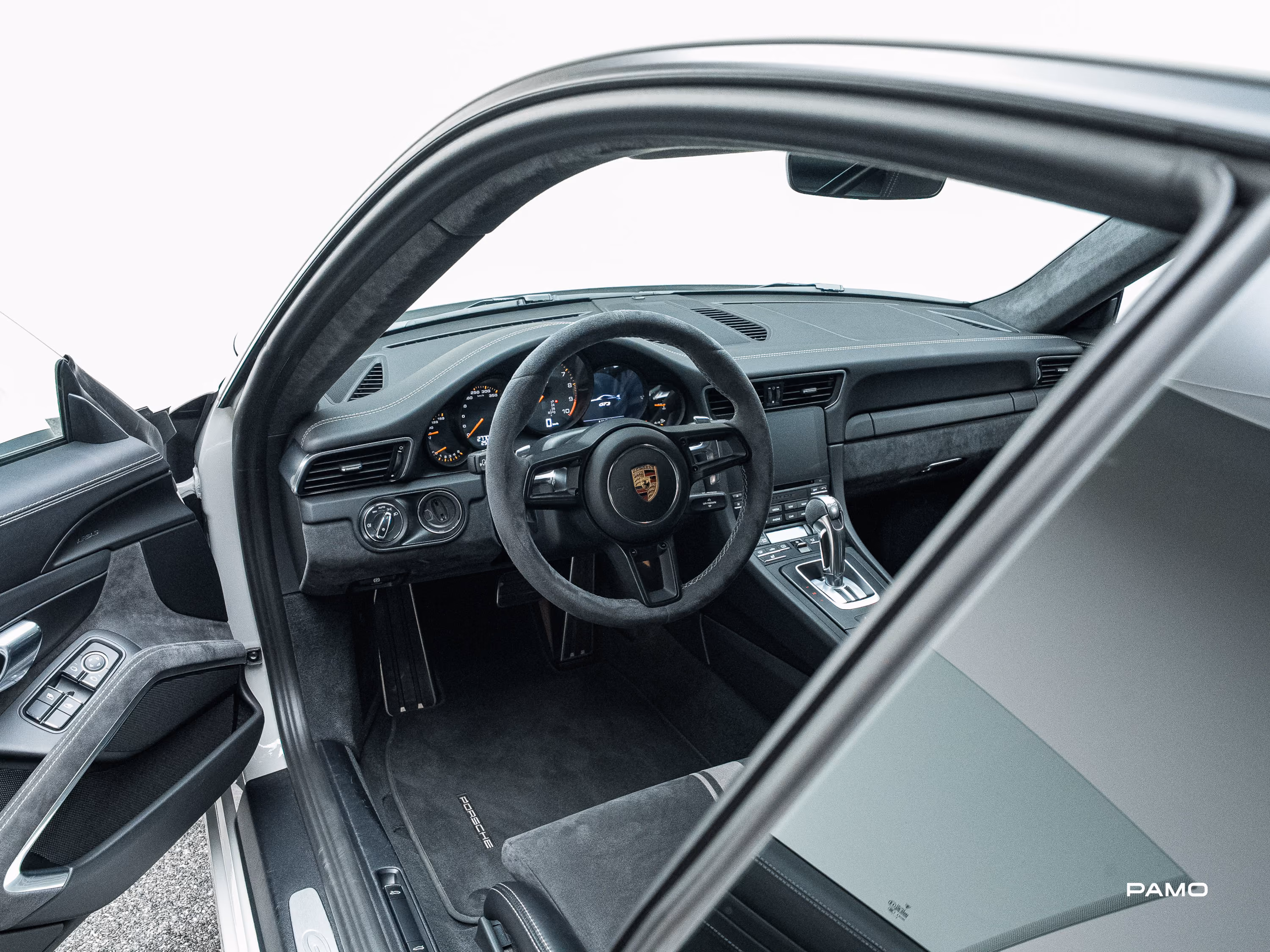 1571_Porsche_991.2 GT3_grau-29.jpg