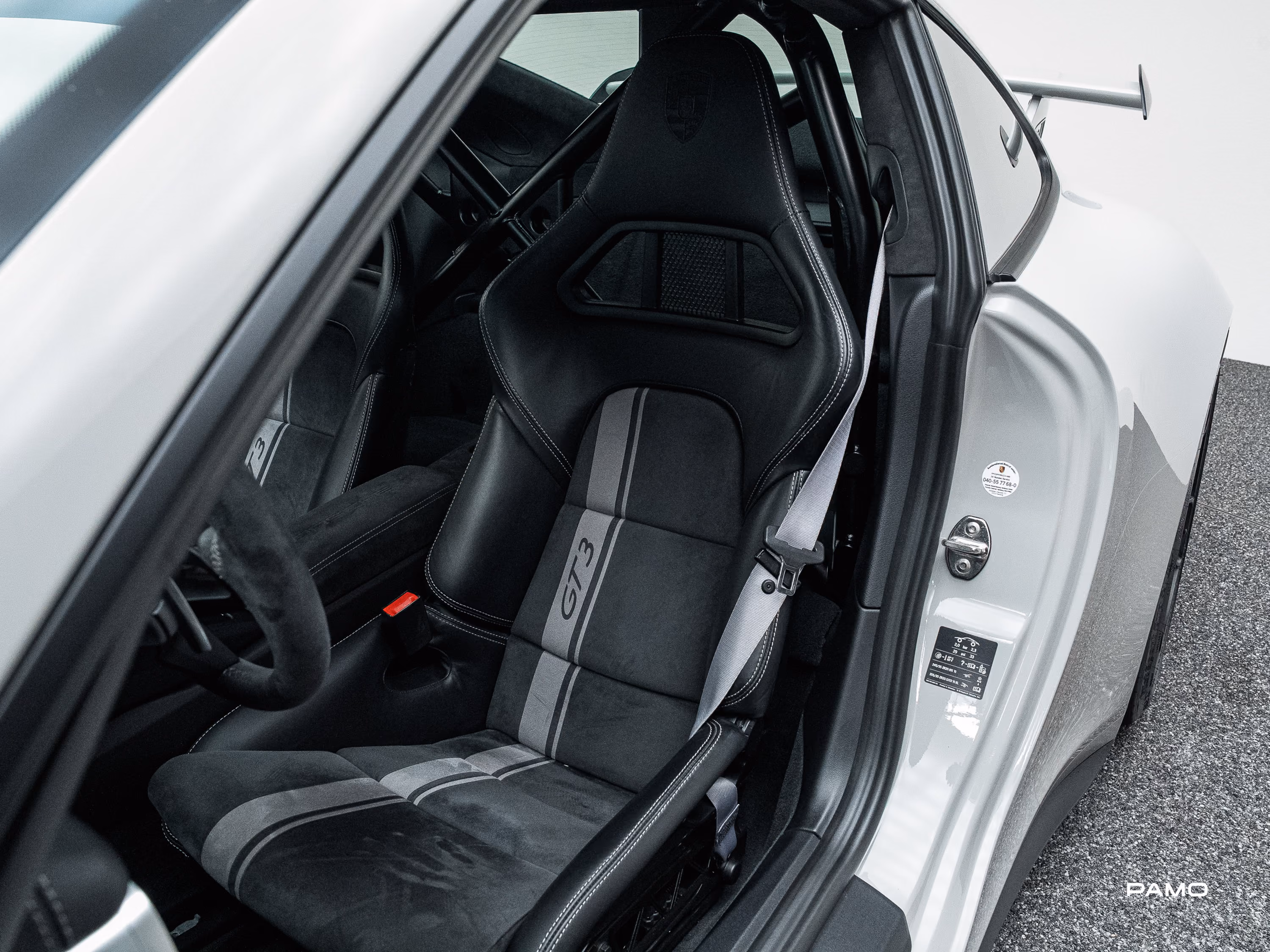 1571_Porsche_991.2 GT3_grau-17.jpg