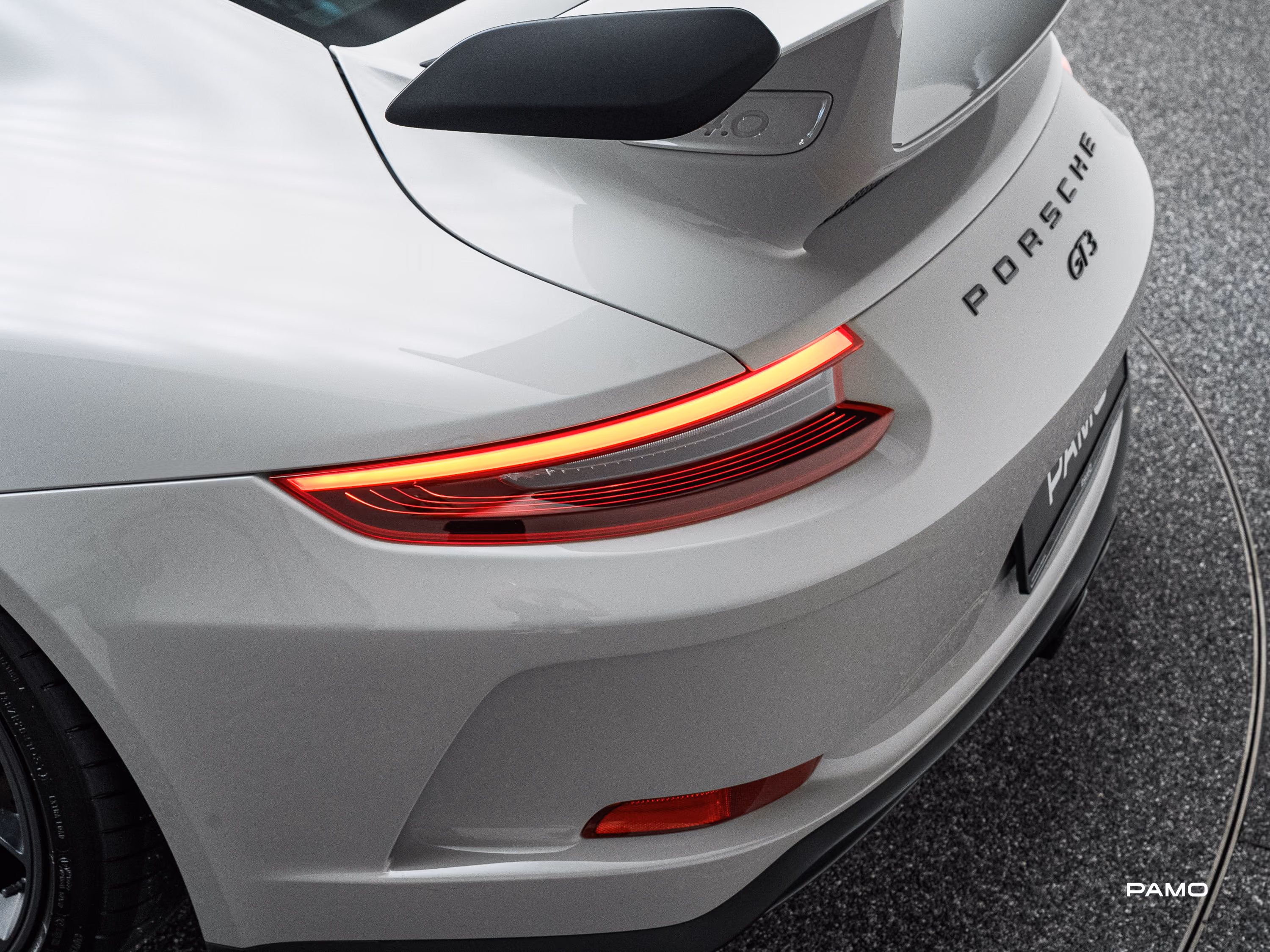 1571_Porsche_991.2 GT3_grau-25.jpg