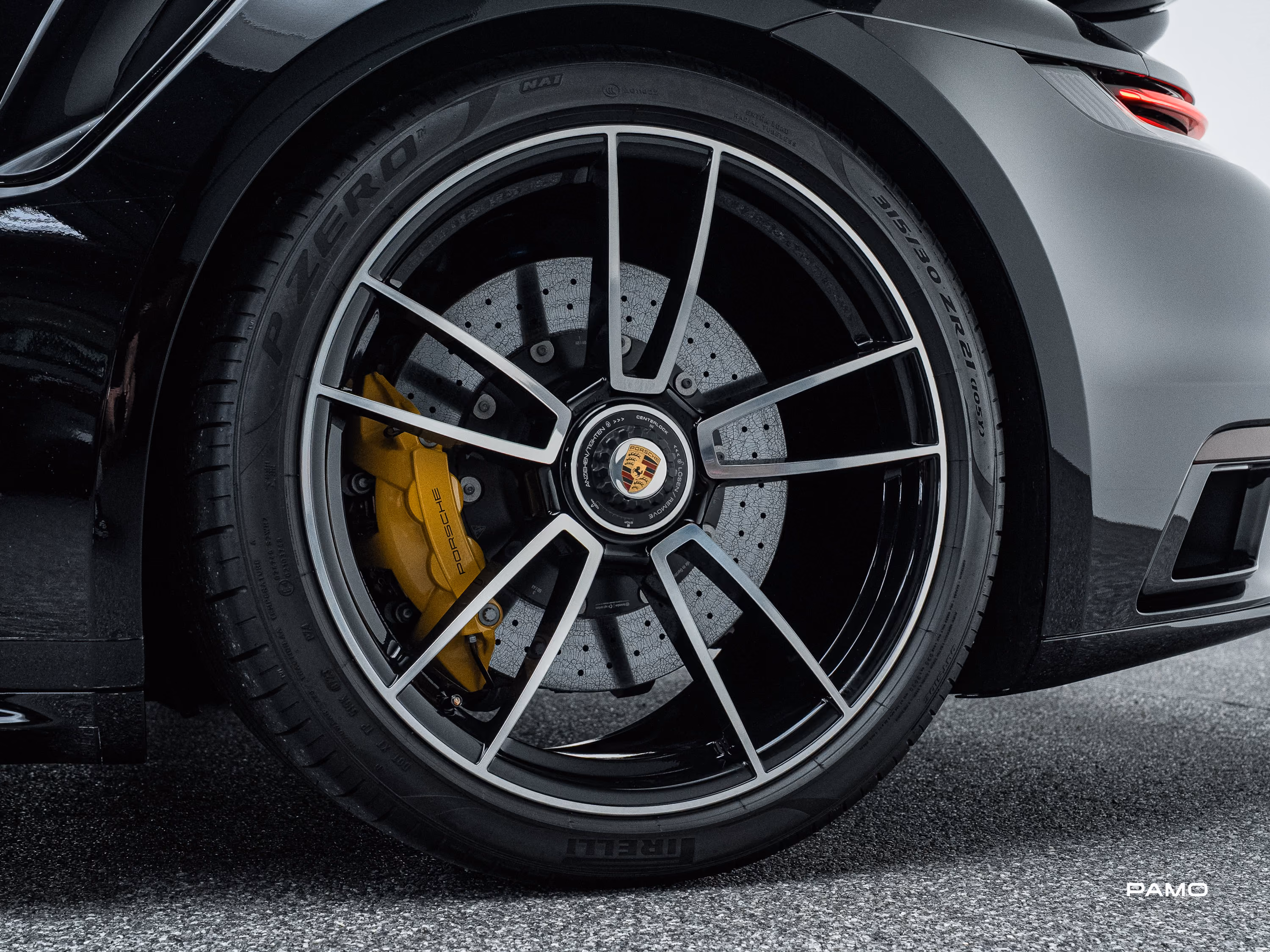 1514_Porsche_992_Turbo_S_Cabrio-22.jpg