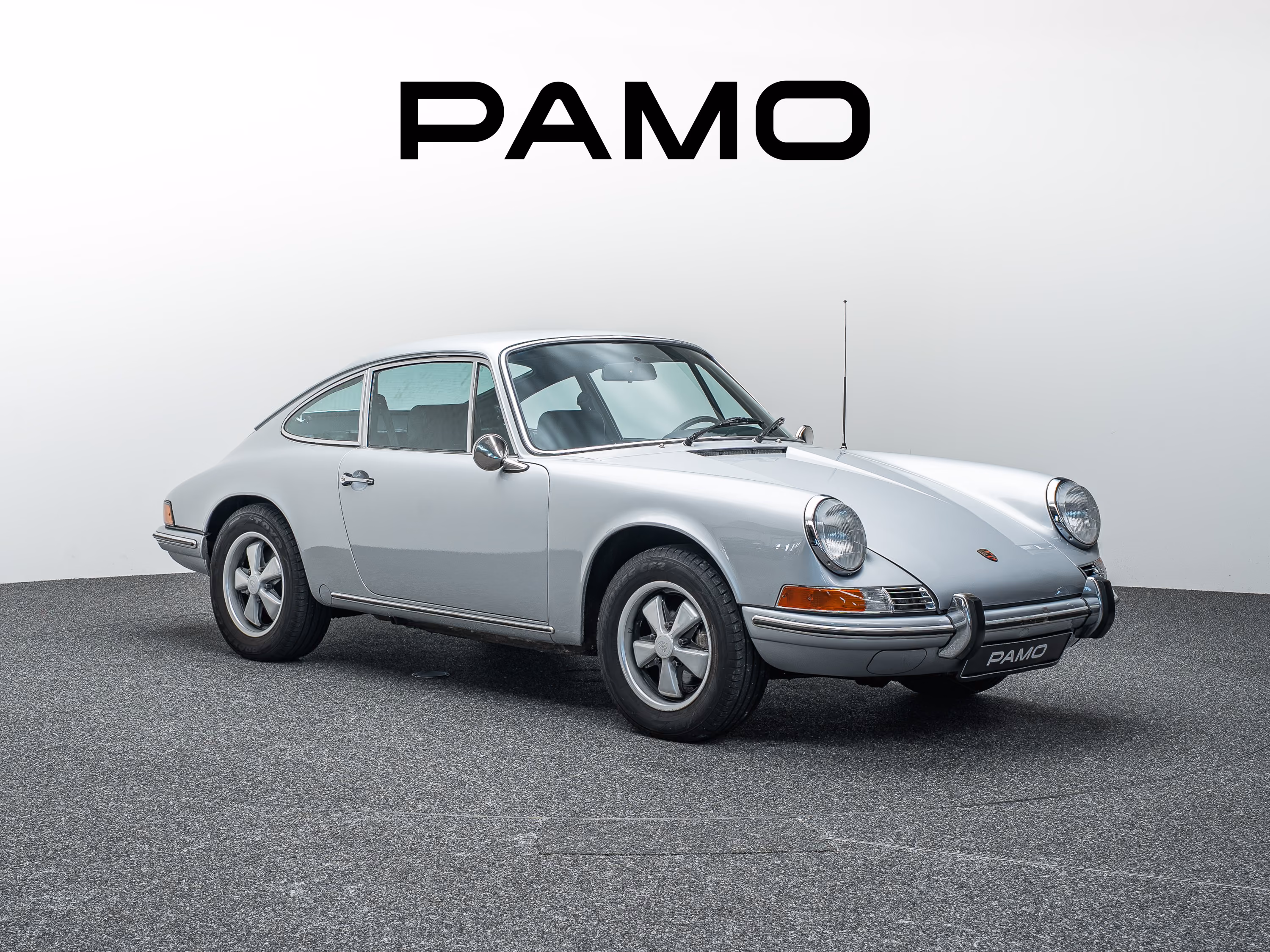 1555_Porsche_911_Urmodell_silber-0,5.jpg