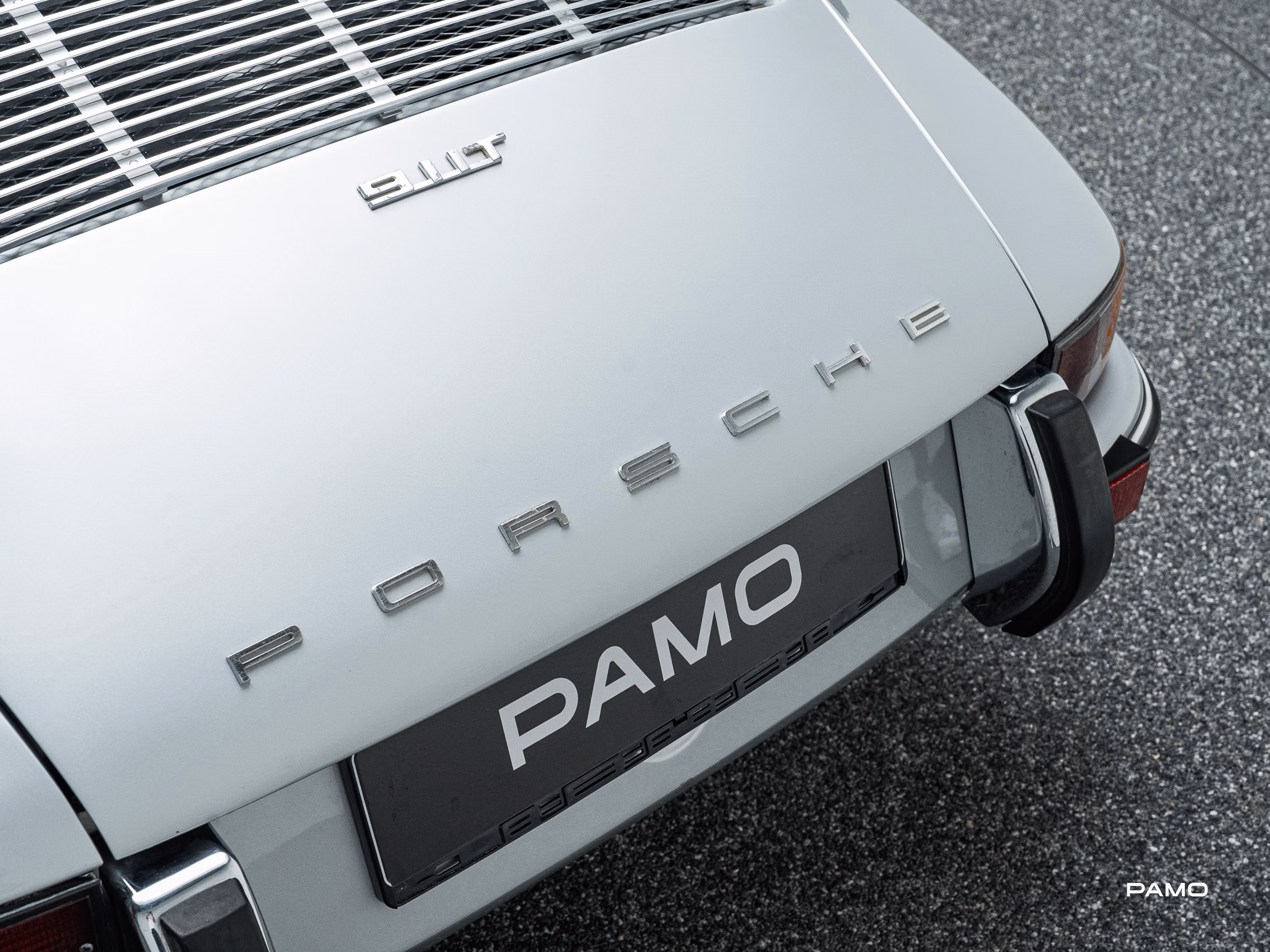 1555_Porsche_911_Urmodell_silber-17.jpg