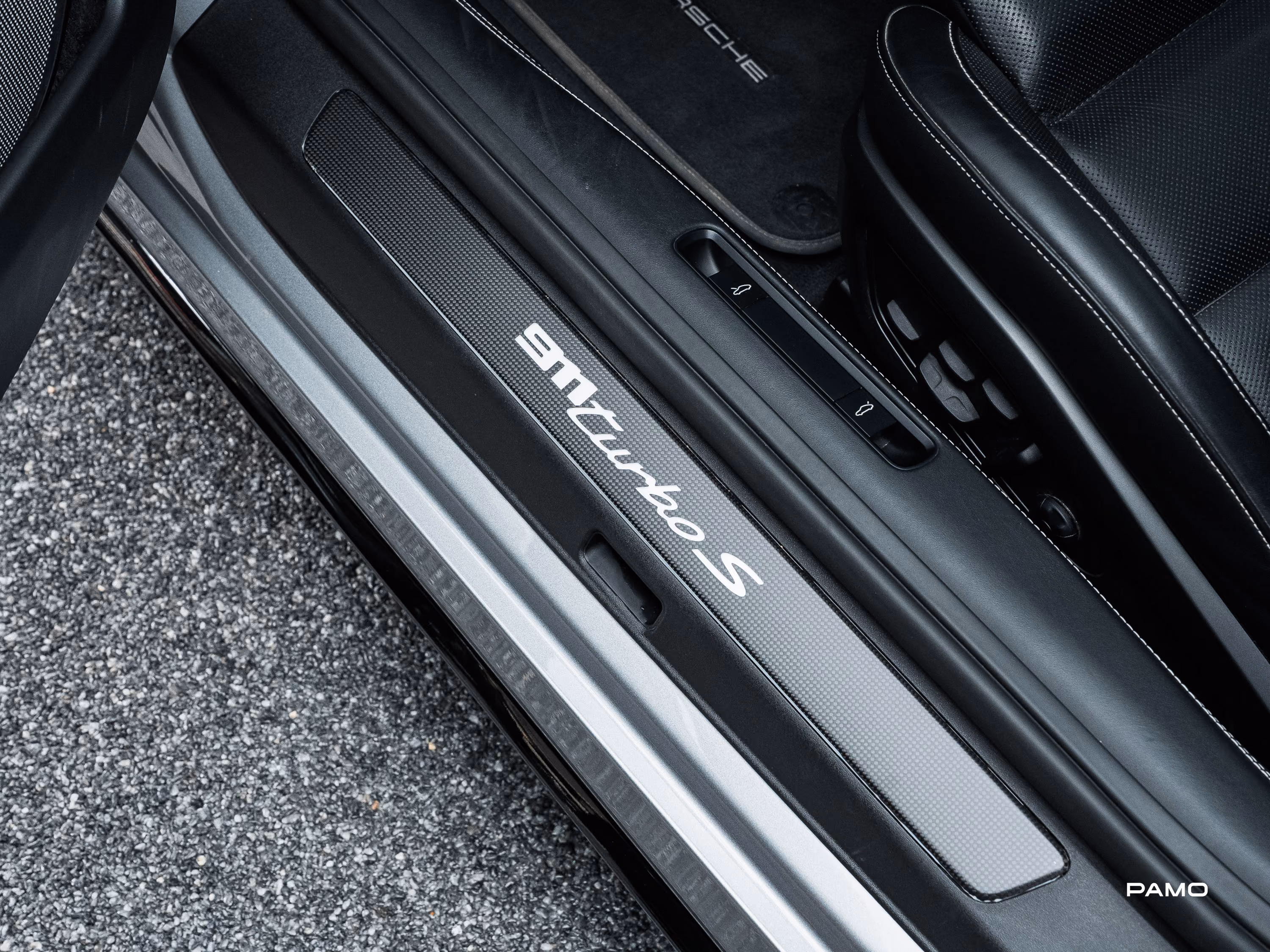 1503_Porsche_992_Turbo_S_Cabrio-15.jpg