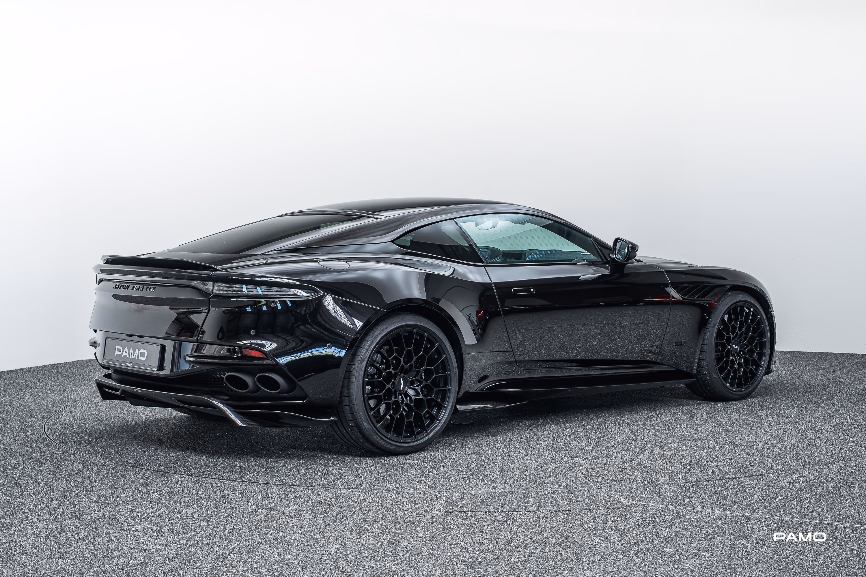 1506_Aston_Martin_DBS-6.jpg