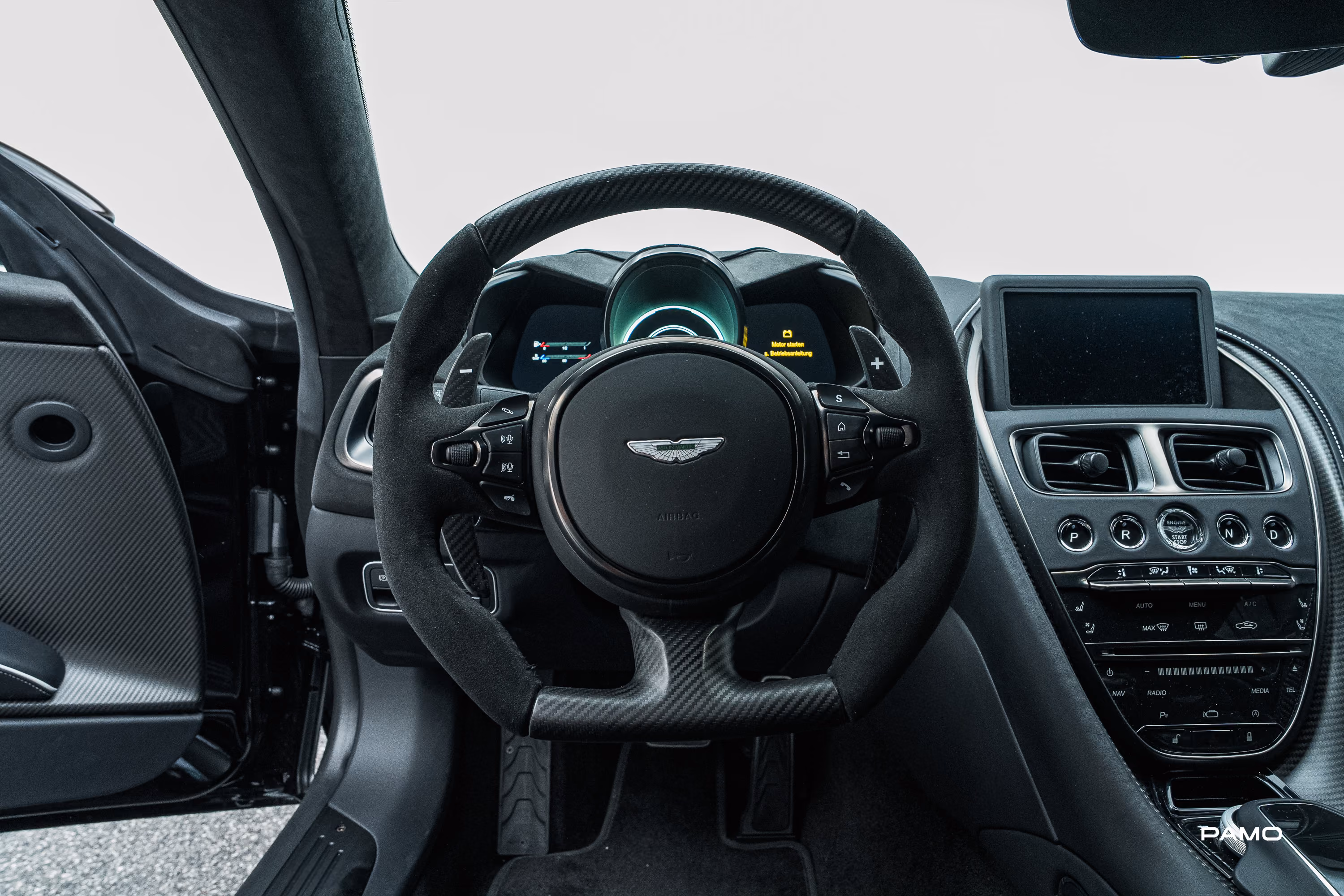 1506_Aston_Martin_DBS-22.jpg