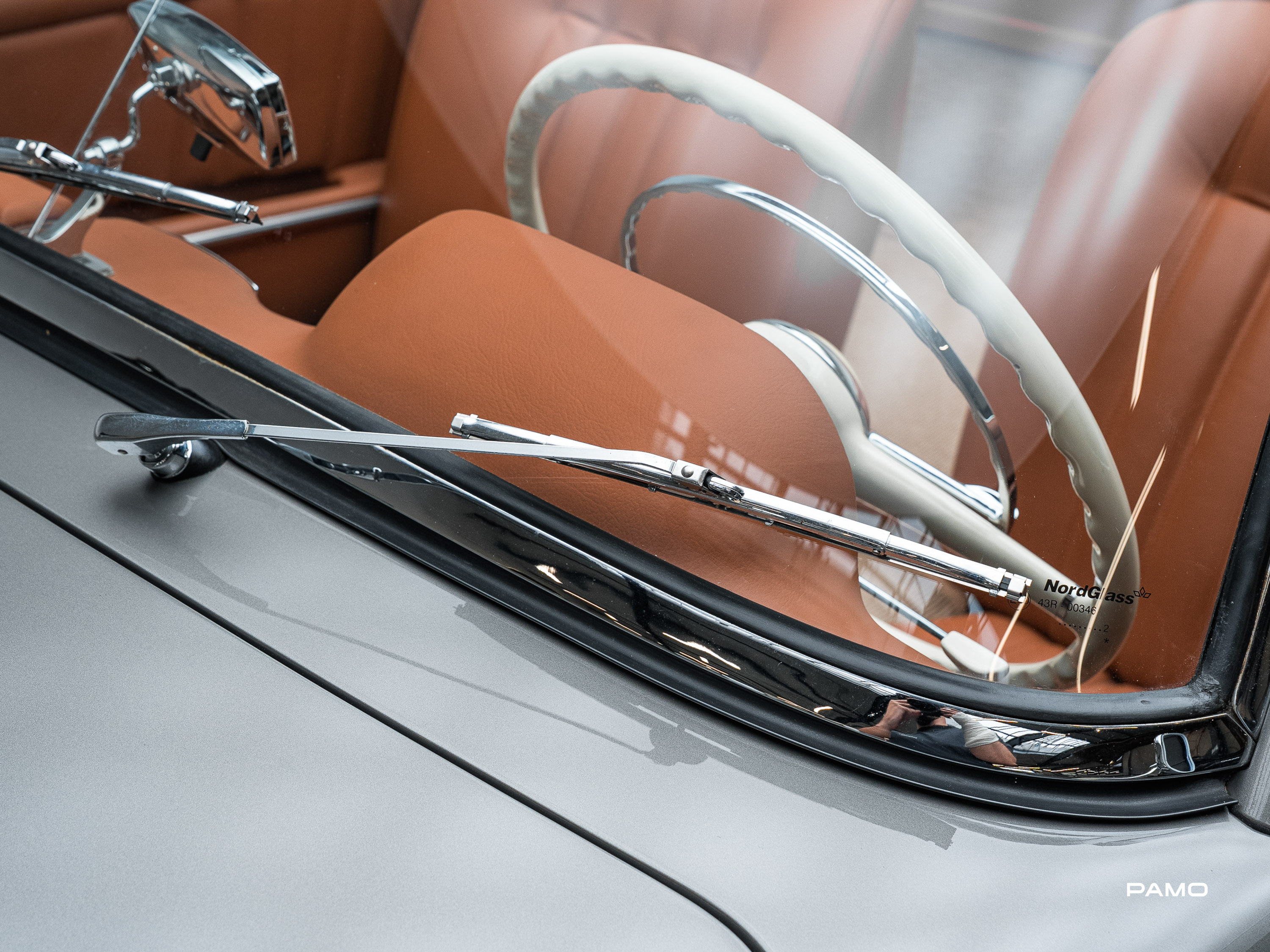 1249_Mercedes_Benz_190_SL-21.jpg