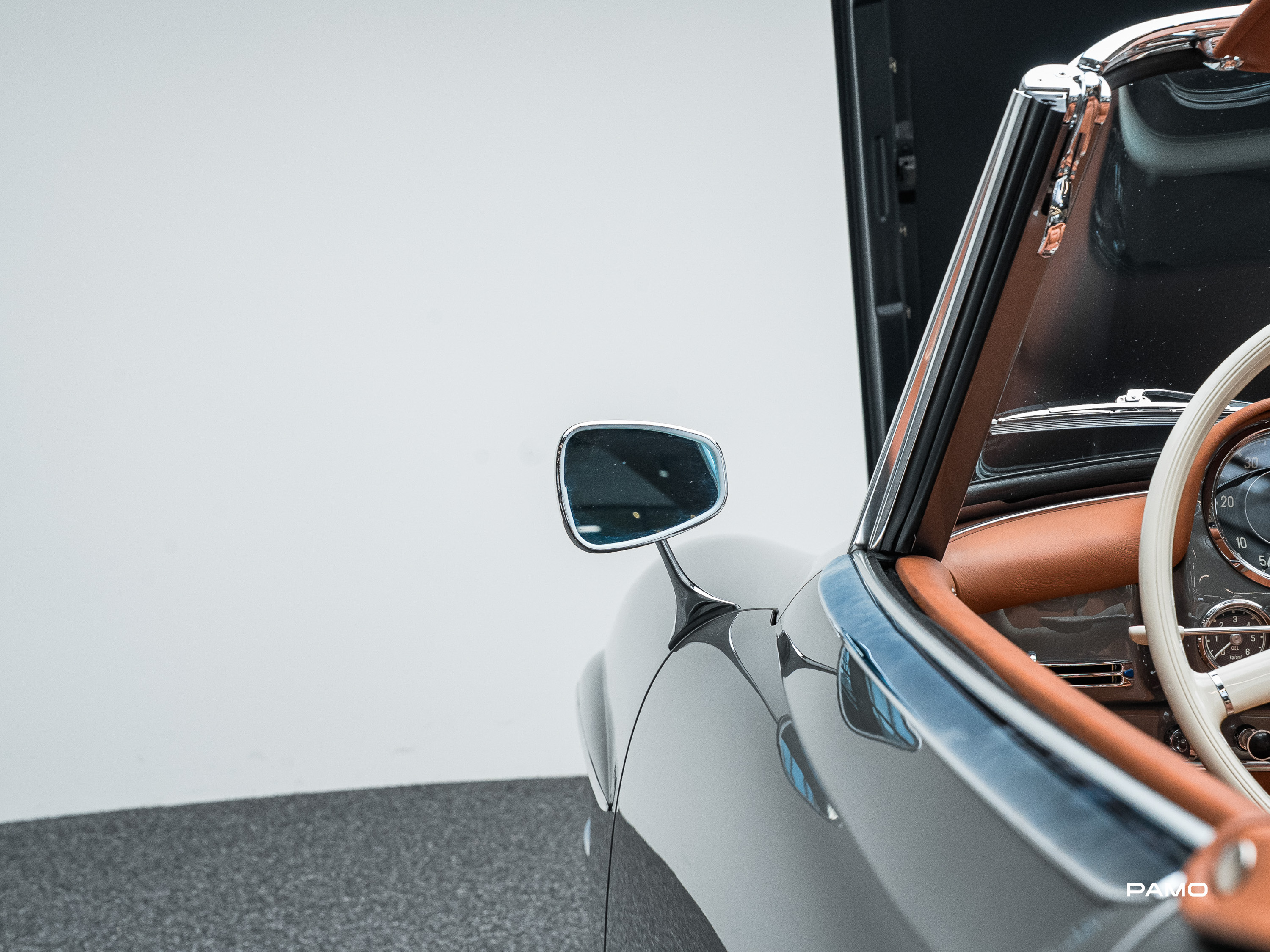 1249_Mercedes_Benz_190_SL-36.jpg