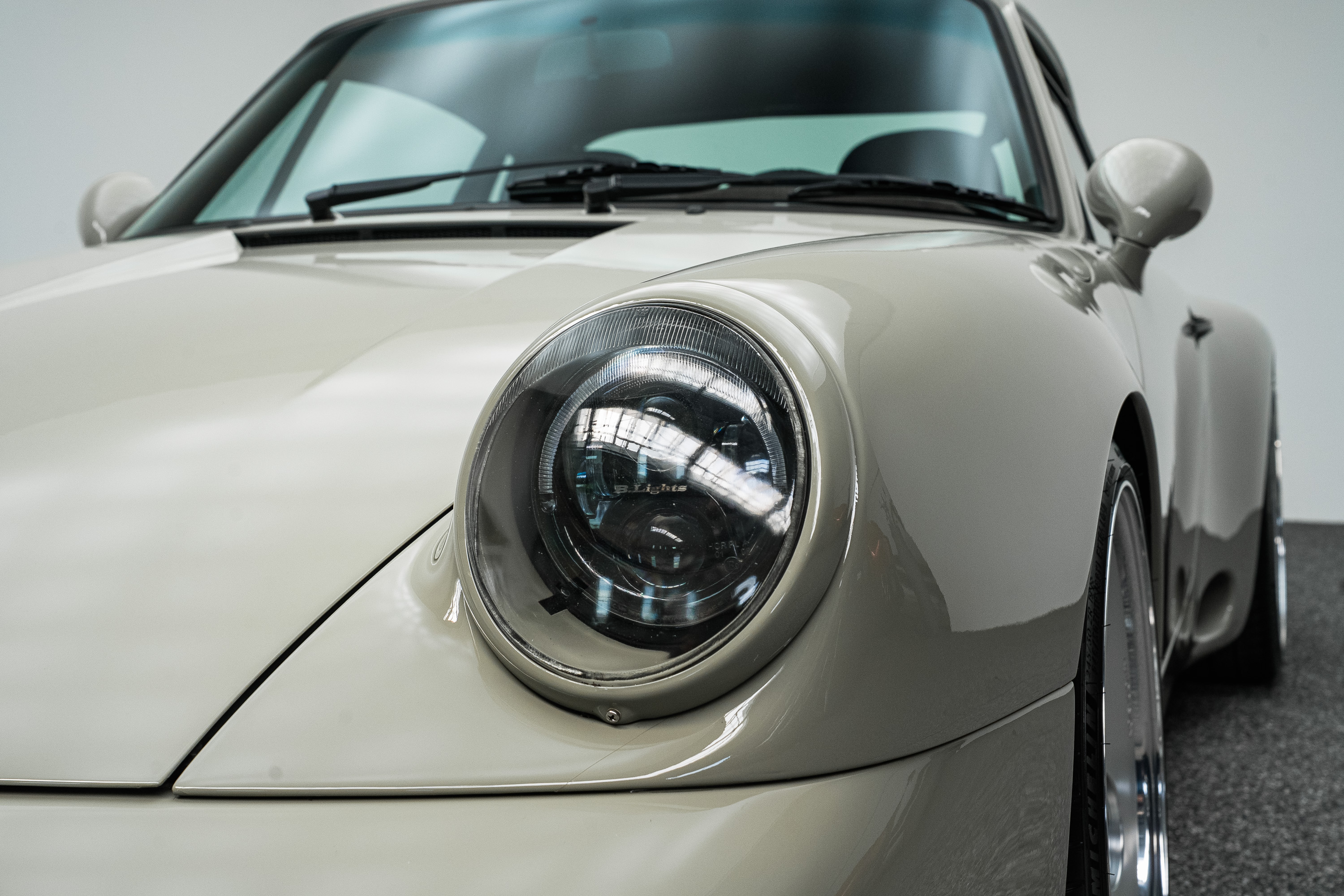 1456_Porsche_964_Strosek-10.jpg