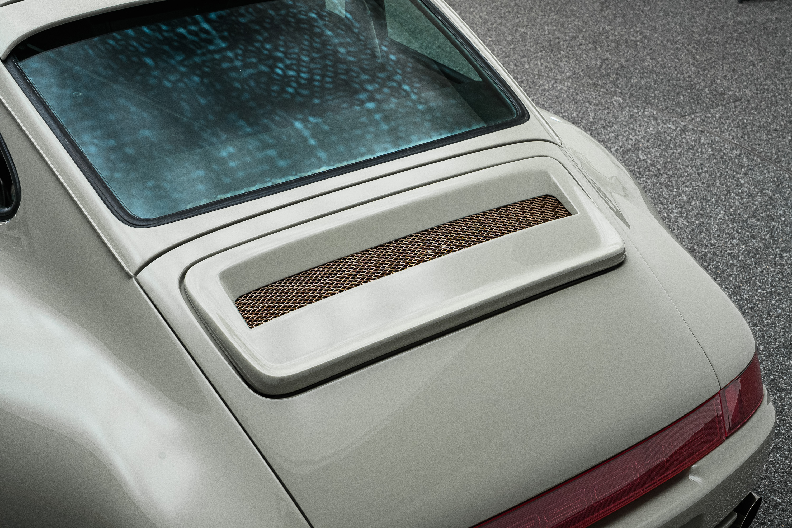 1456_Porsche_964_Strosek-21.jpg