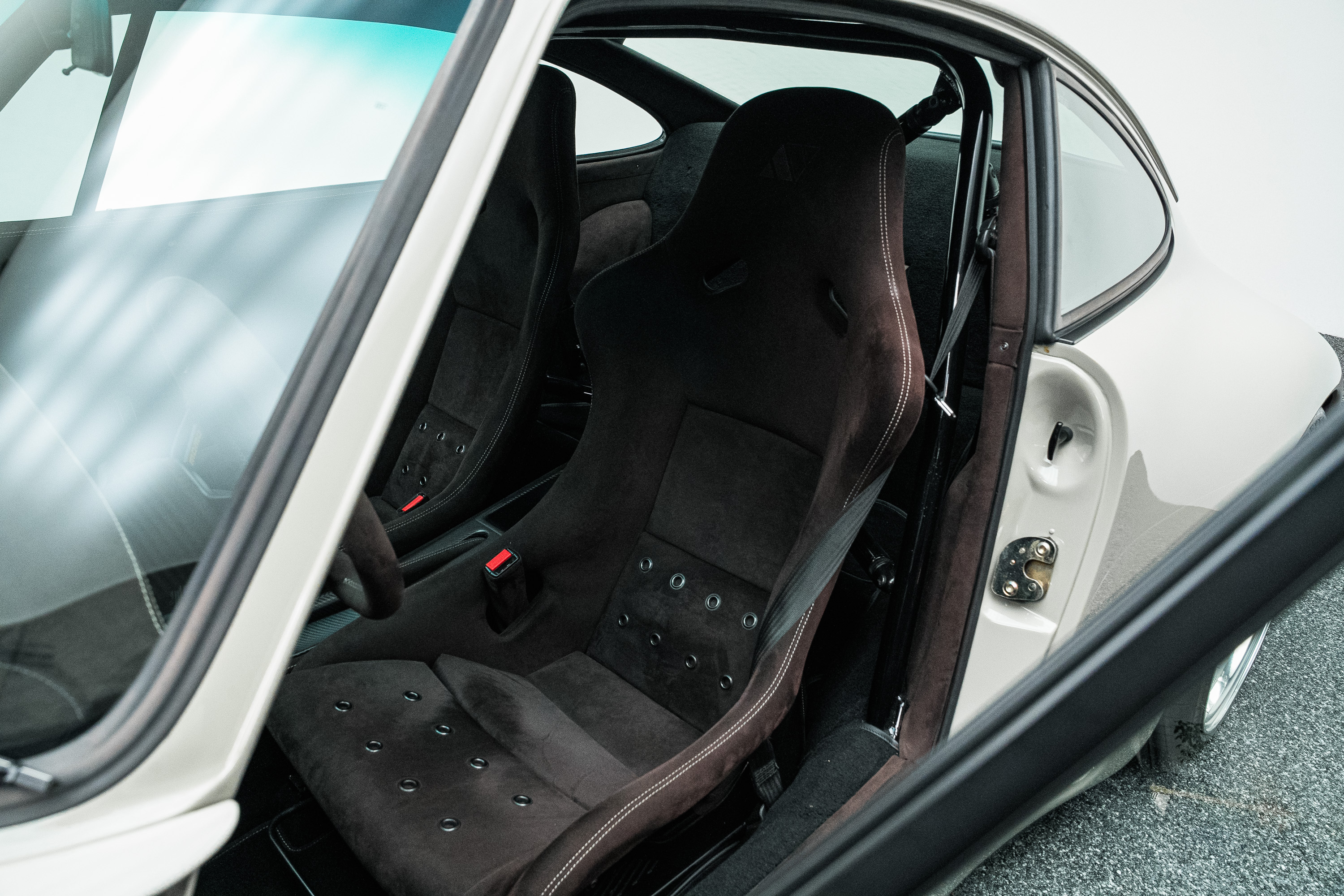 1456_Porsche_964_Strosek-23.jpg