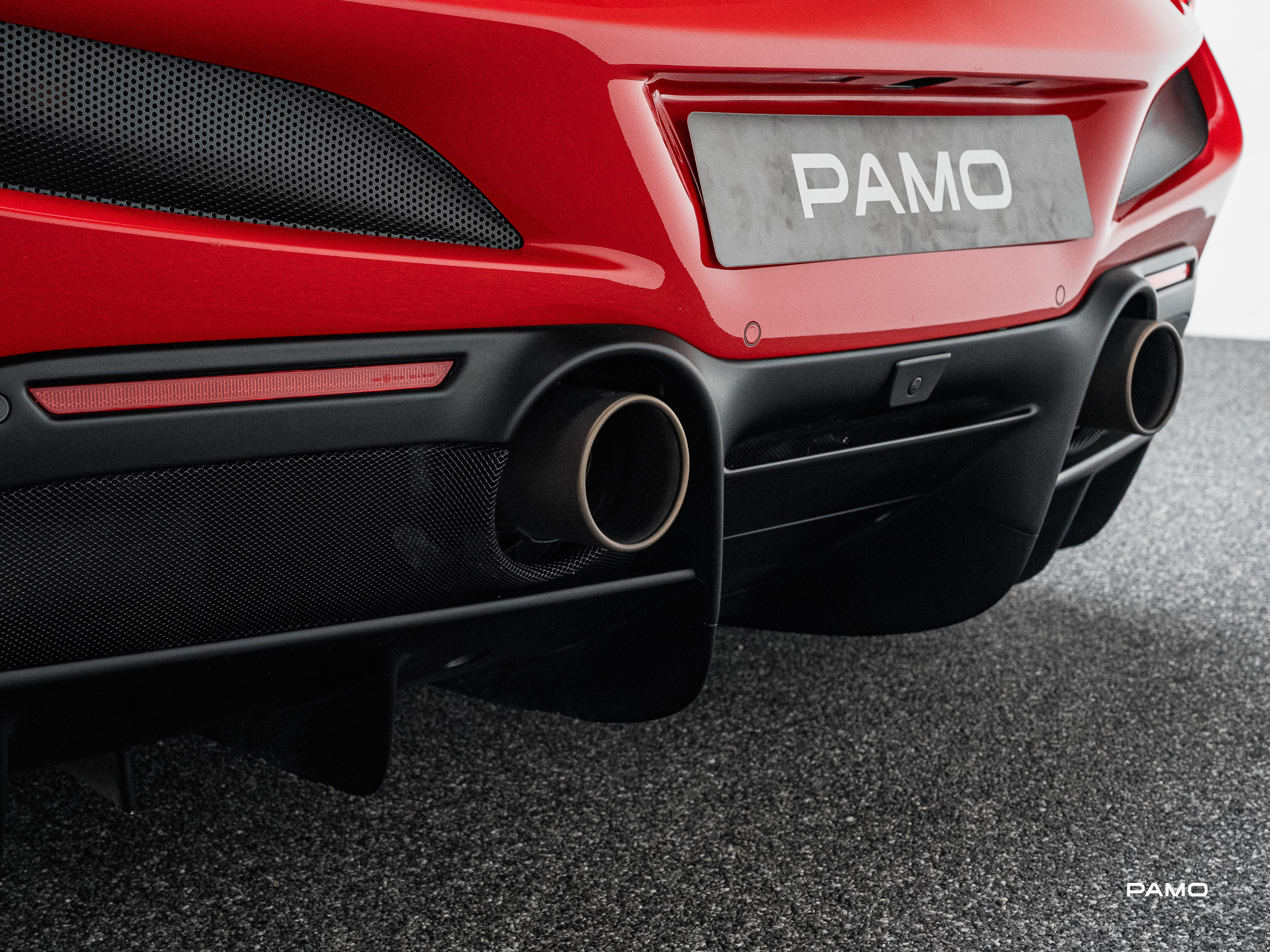1584_Ferrari_F8_Spider-28.jpg