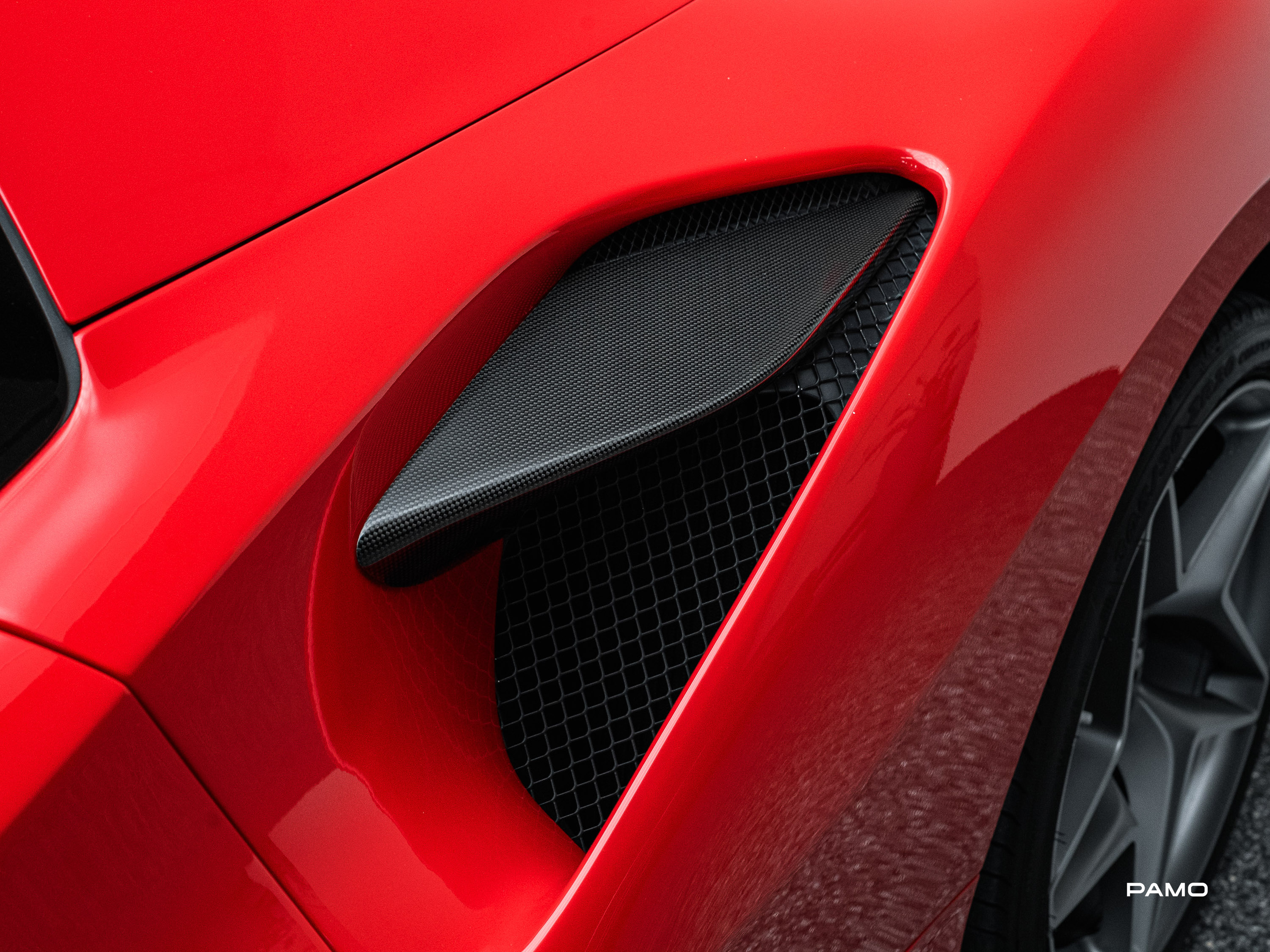 1584_Ferrari_F8_Spider-20.jpg