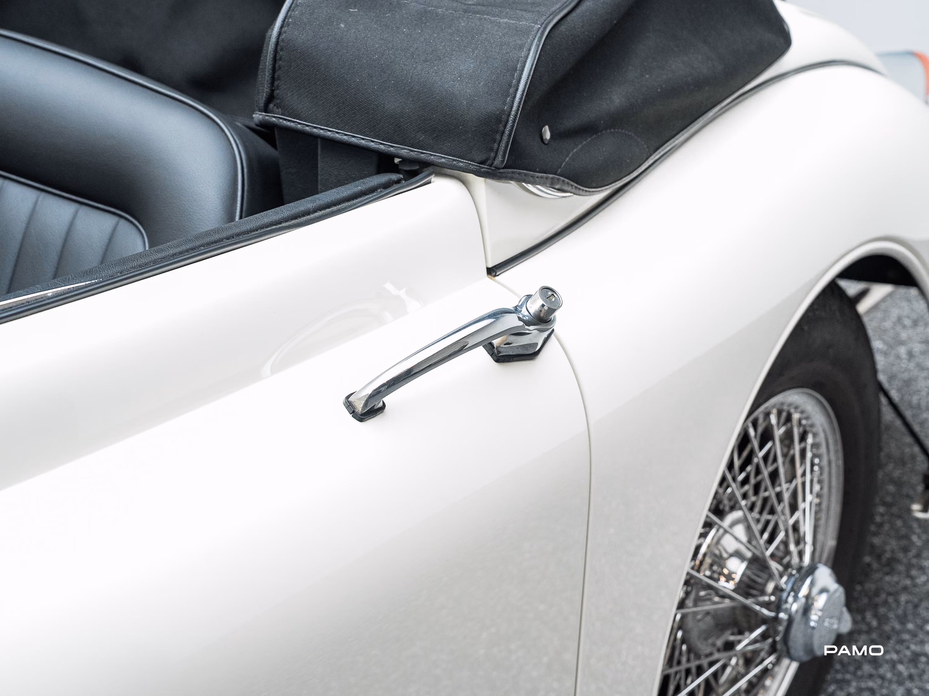 1236 _Jaguar XK 150 DHC-21.jpg