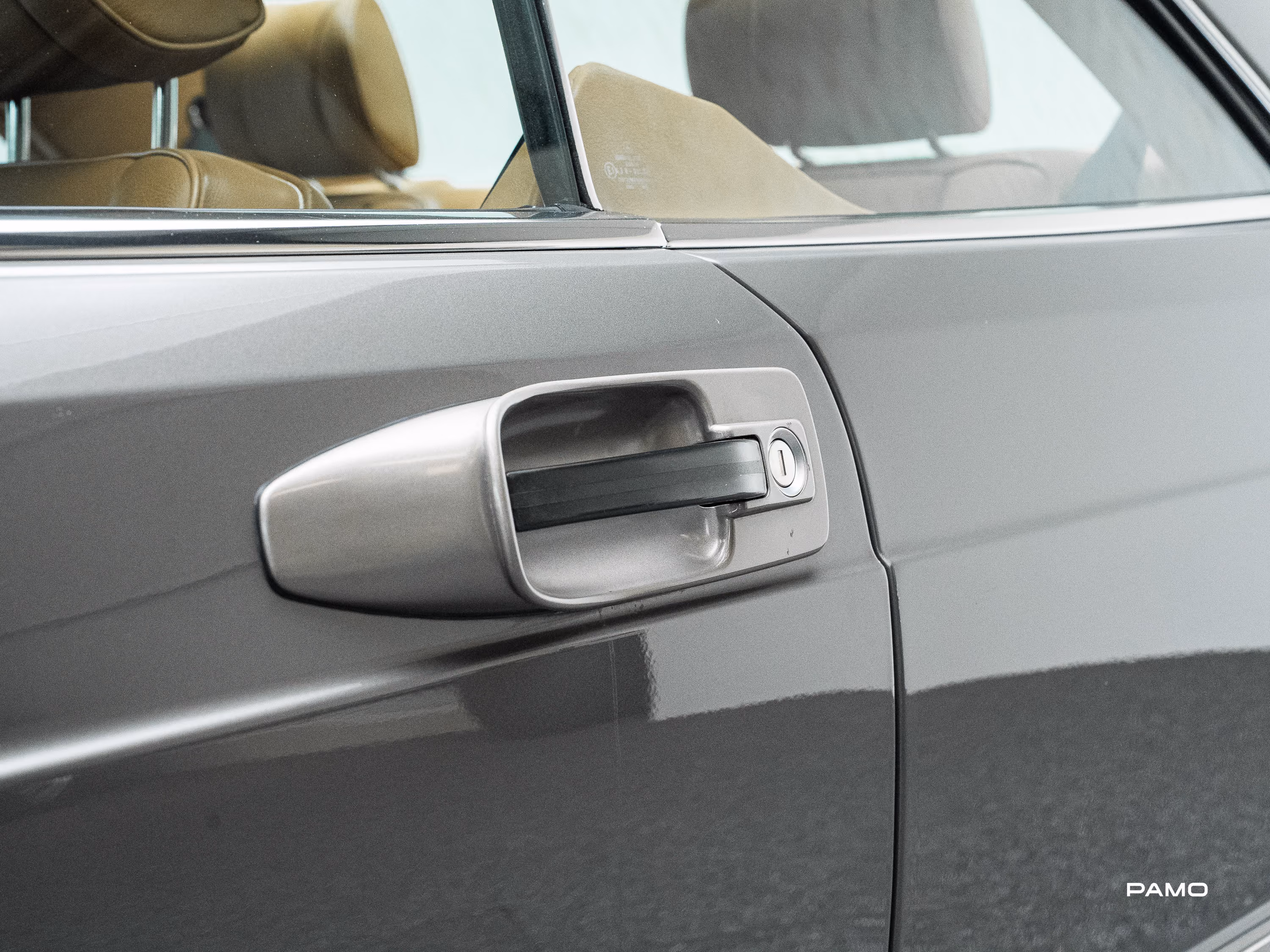 1611_Mercedes_Benz_560_SEC-14.jpg