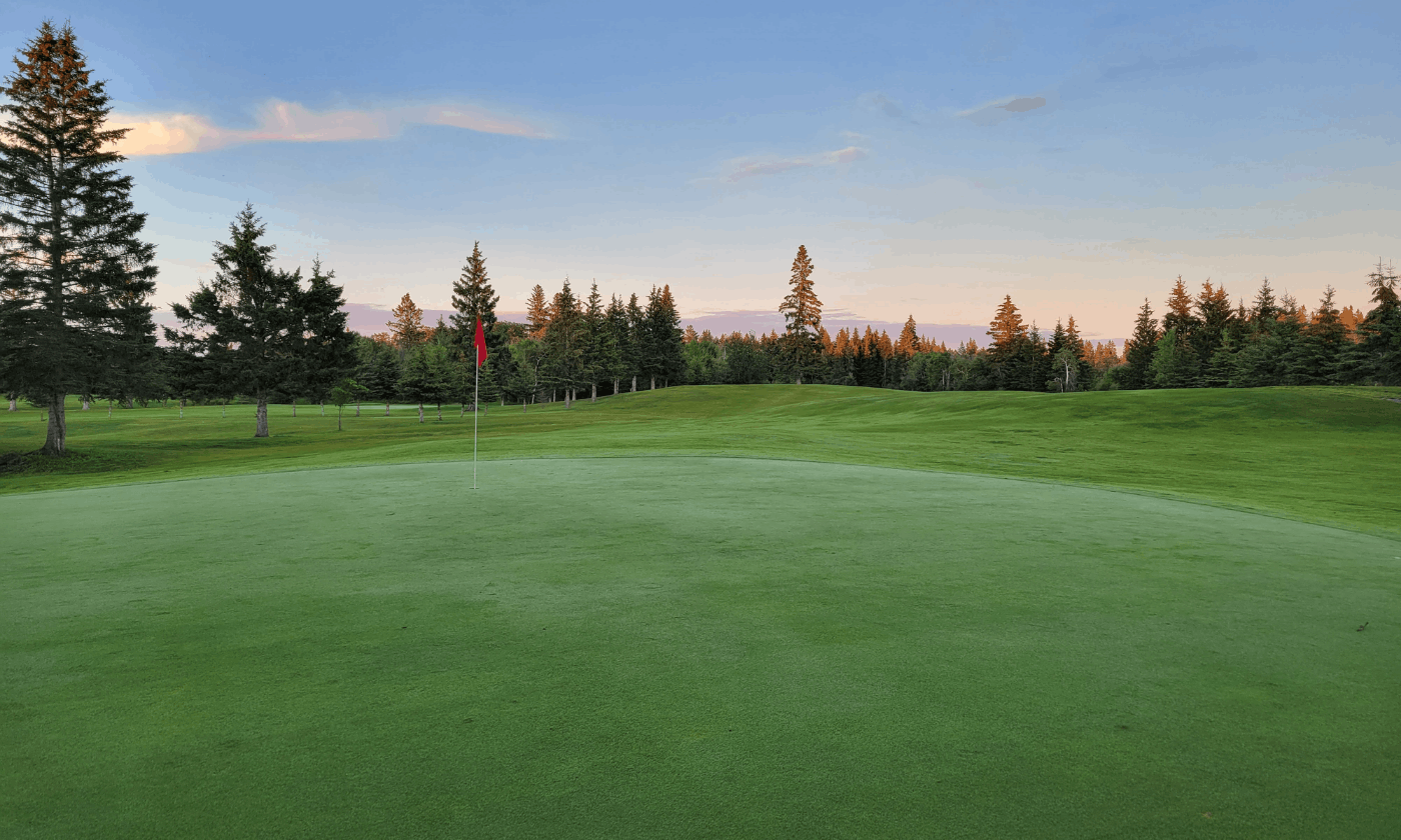 Memorial Lake Golf Course