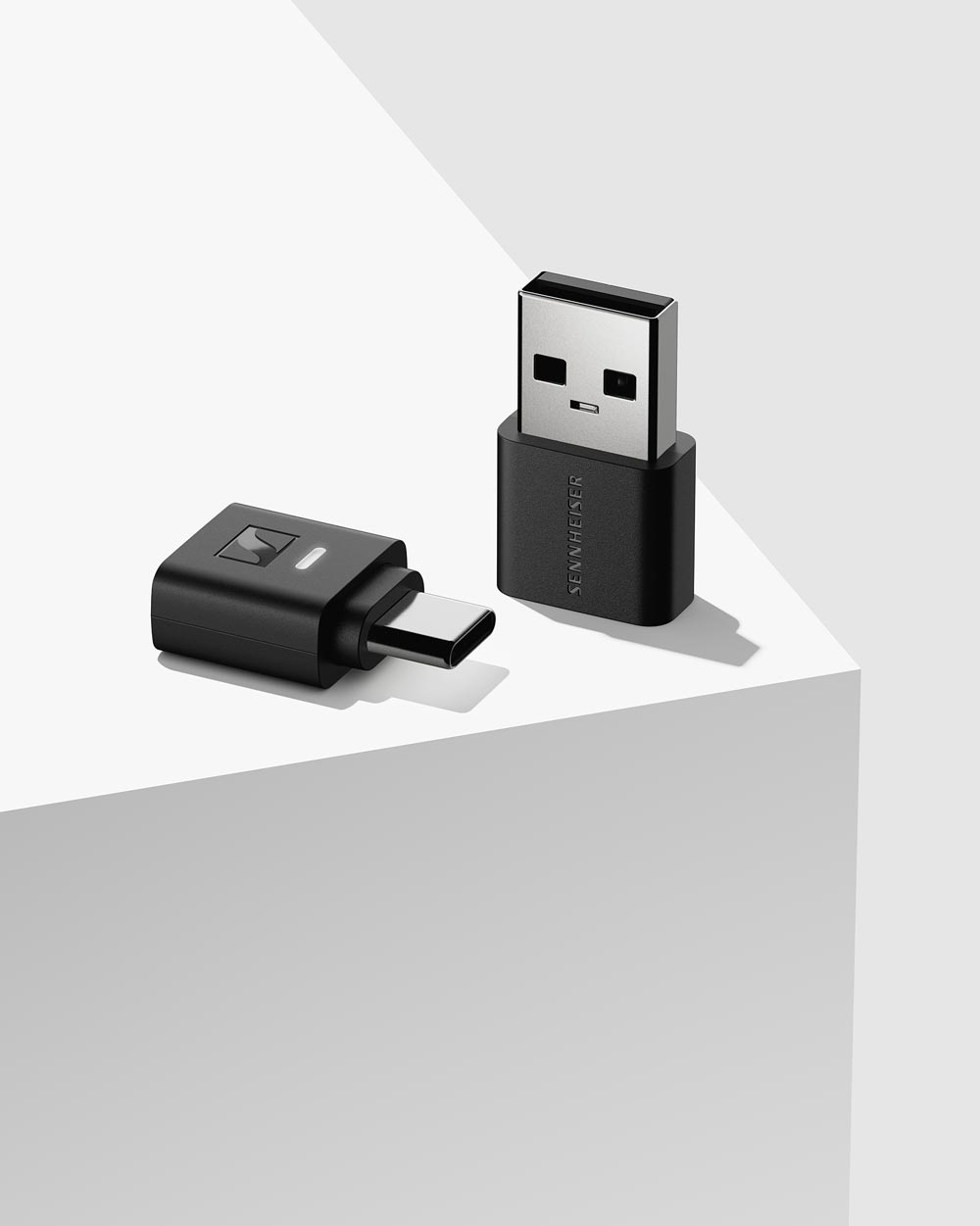 Sennheiser BTD 700 Bluetooth USB-Dongle, USB-A und USB-C Adapter in Schwarz, kabellose Audio-Übertragung für PC und Laptop